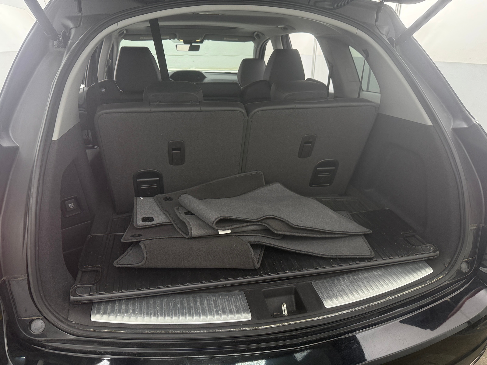 Thumbnail: 2020 Acura MDX - 6