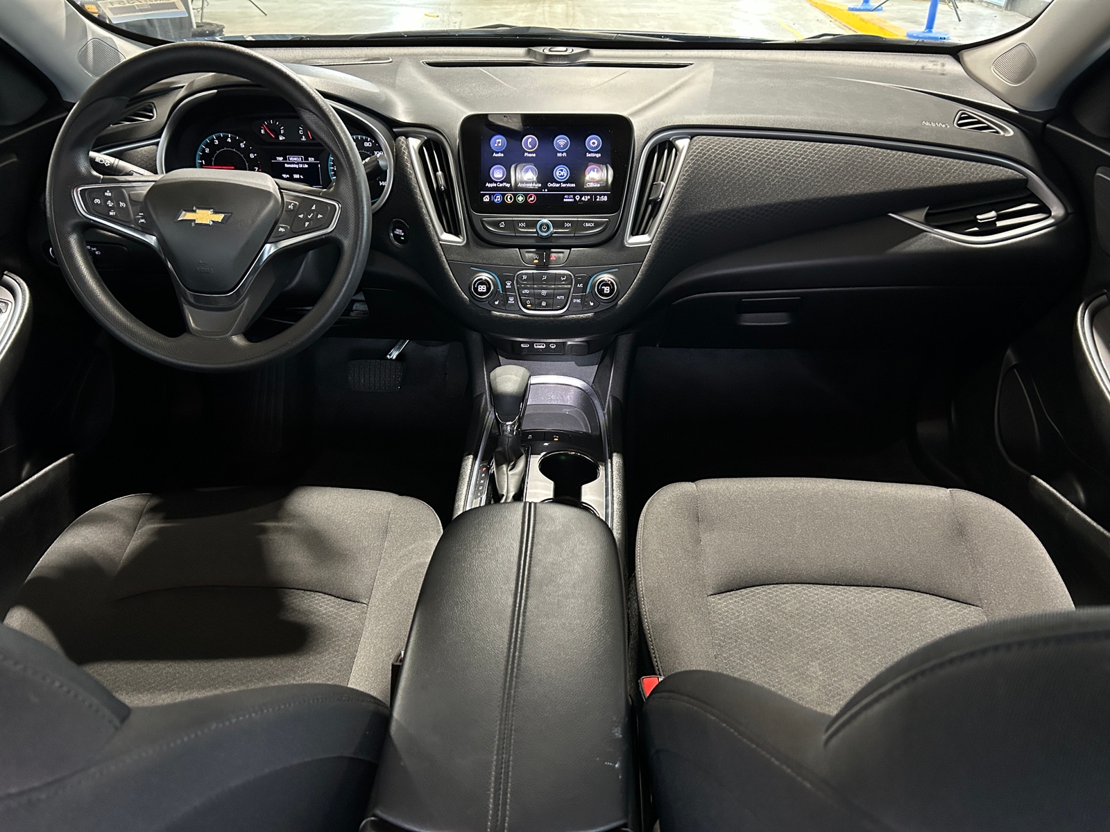 Thumbnail: 2024 Chevrolet Malibu - 3