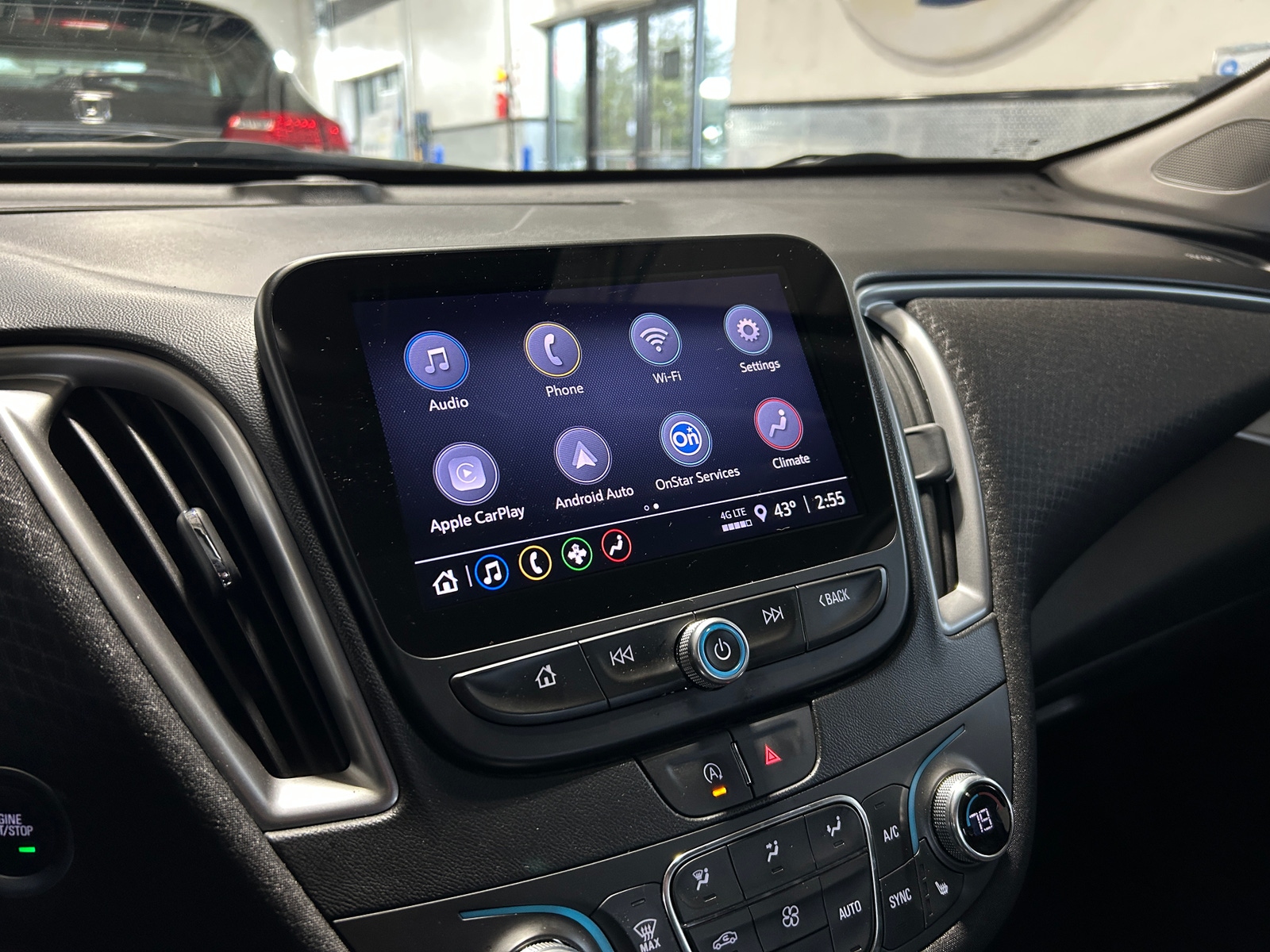 Thumbnail: 2024 Chevrolet Malibu - 4