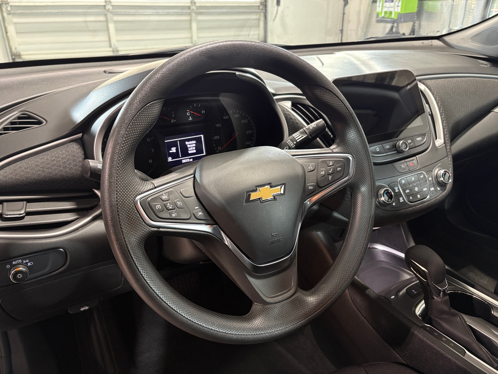 Thumbnail: 2024 Chevrolet Malibu - 5