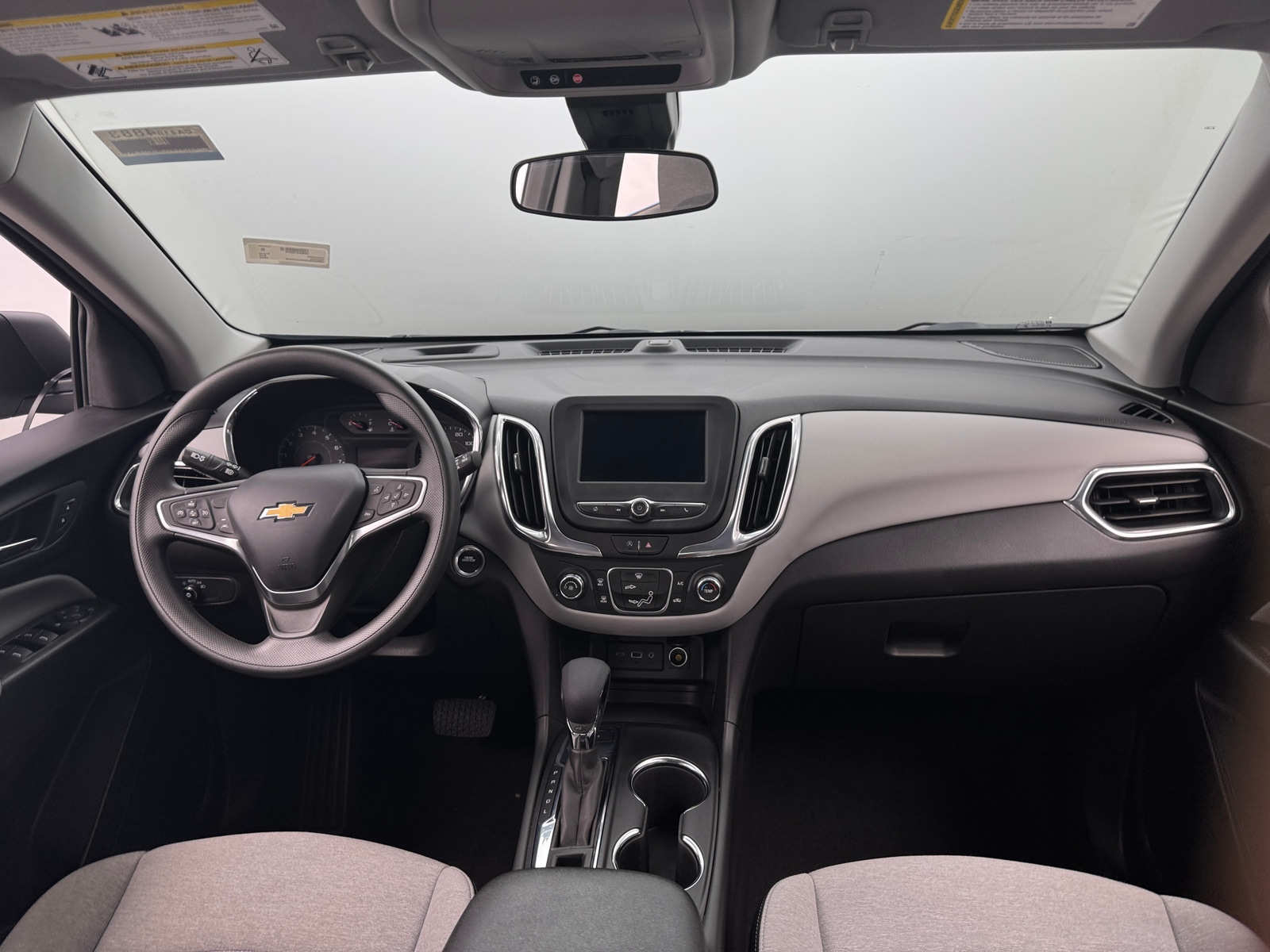 Thumbnail: 2023 Chevrolet Equinox - 3