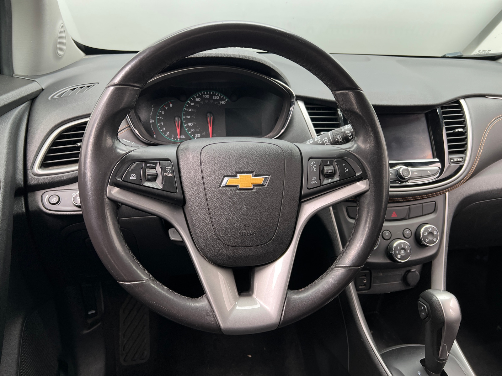 Thumbnail: 2020 Chevrolet Trax - 5