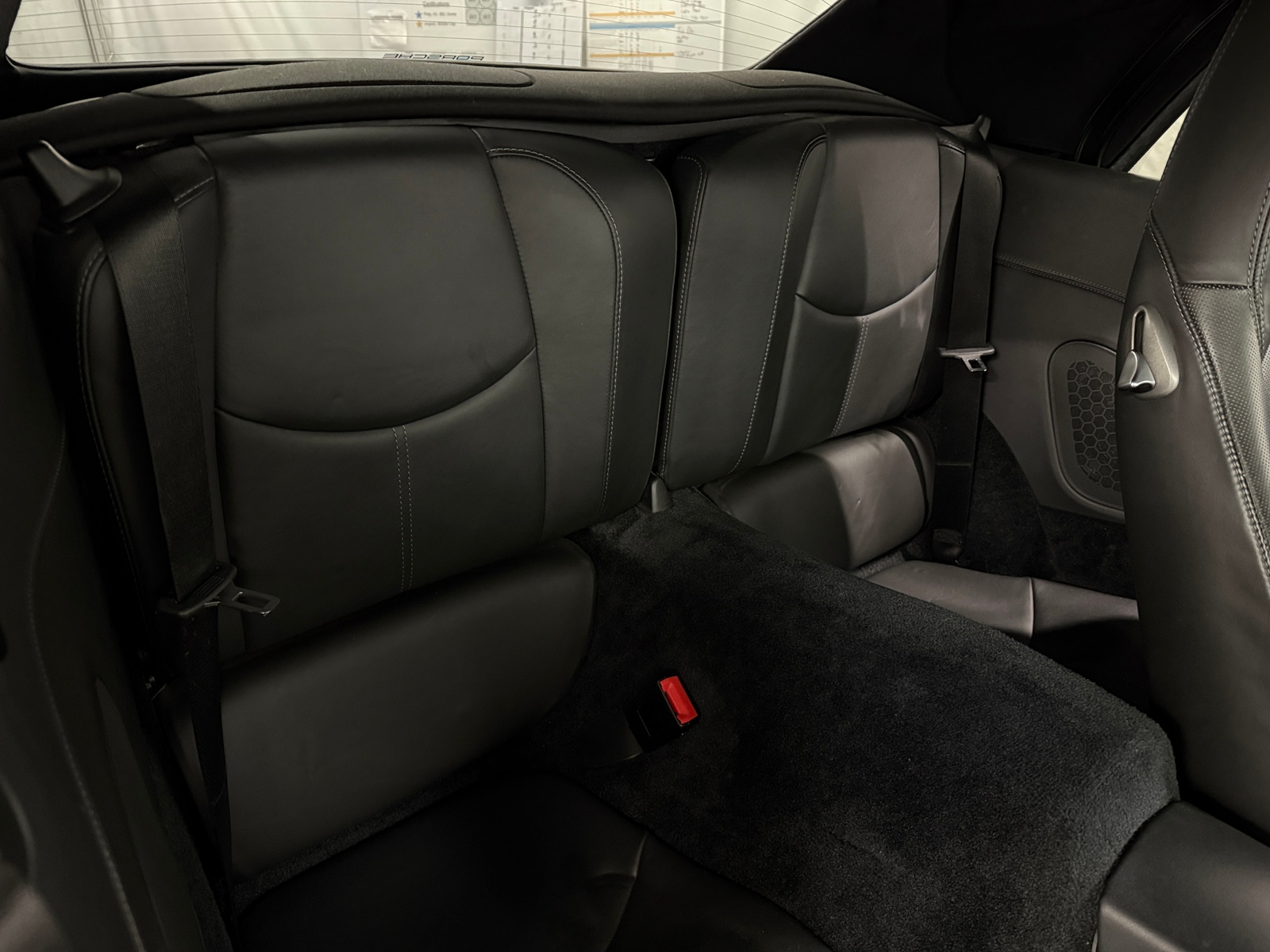 Thumbnail: 2010 Porsche 911 - 5