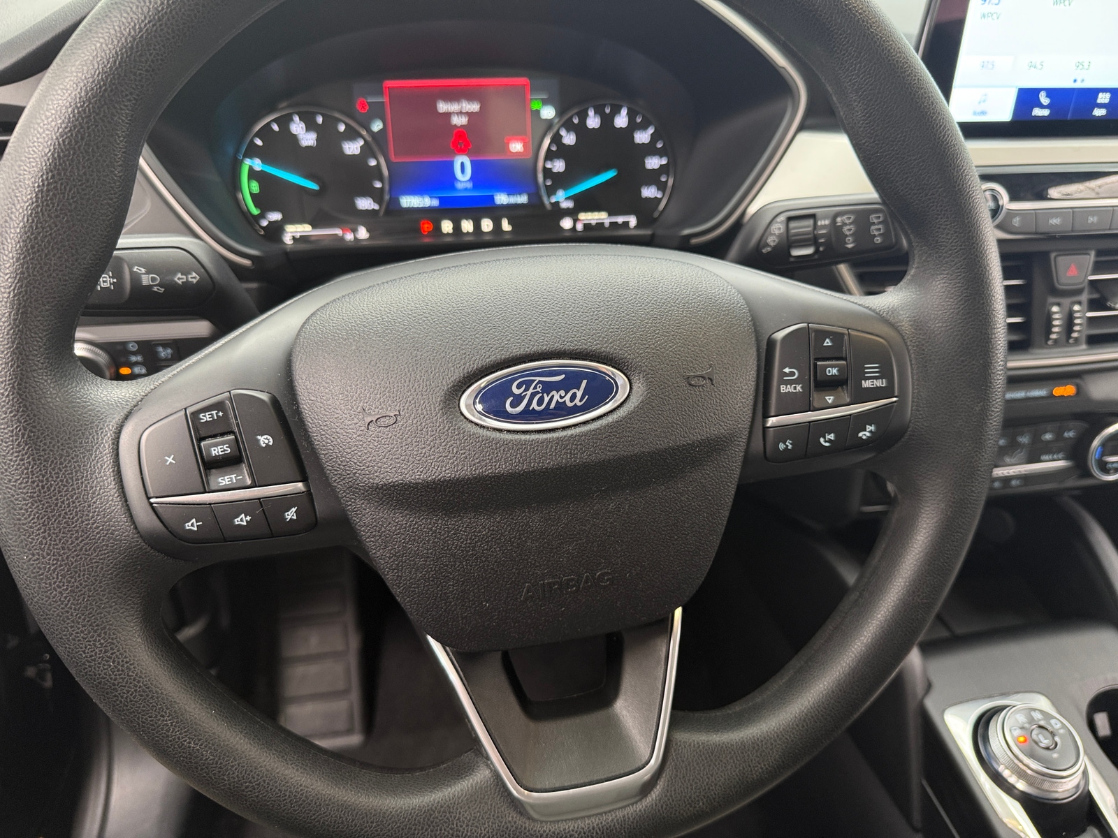 Thumbnail: 2021 Ford Escape - 5