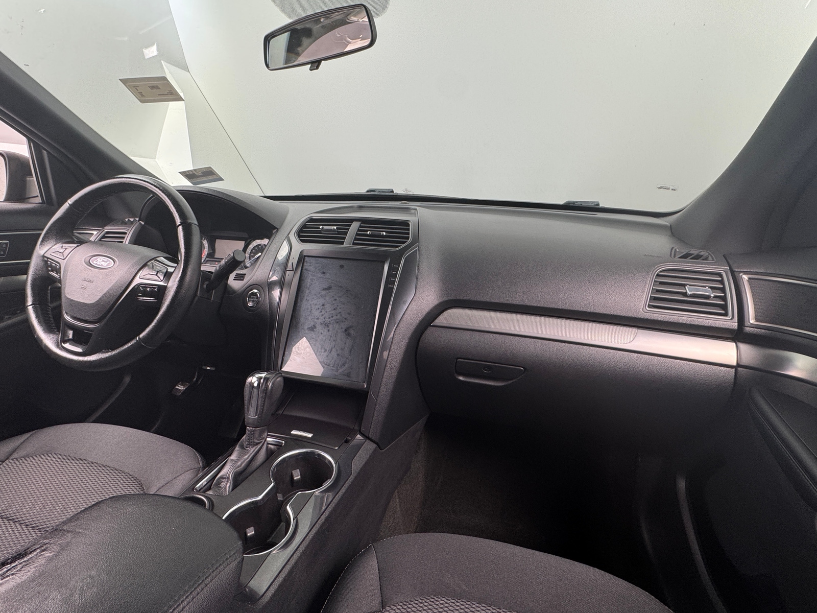 Thumbnail: 2018 Ford Explorer - 3