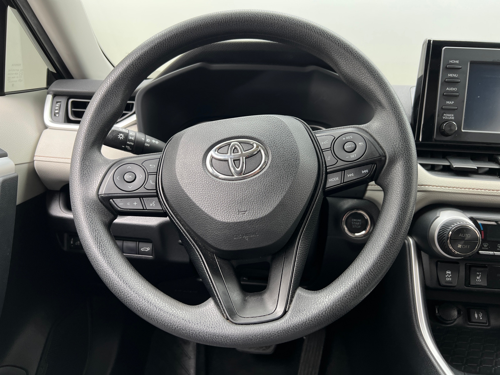 Thumbnail: 2019 Toyota RAV4 - 5
