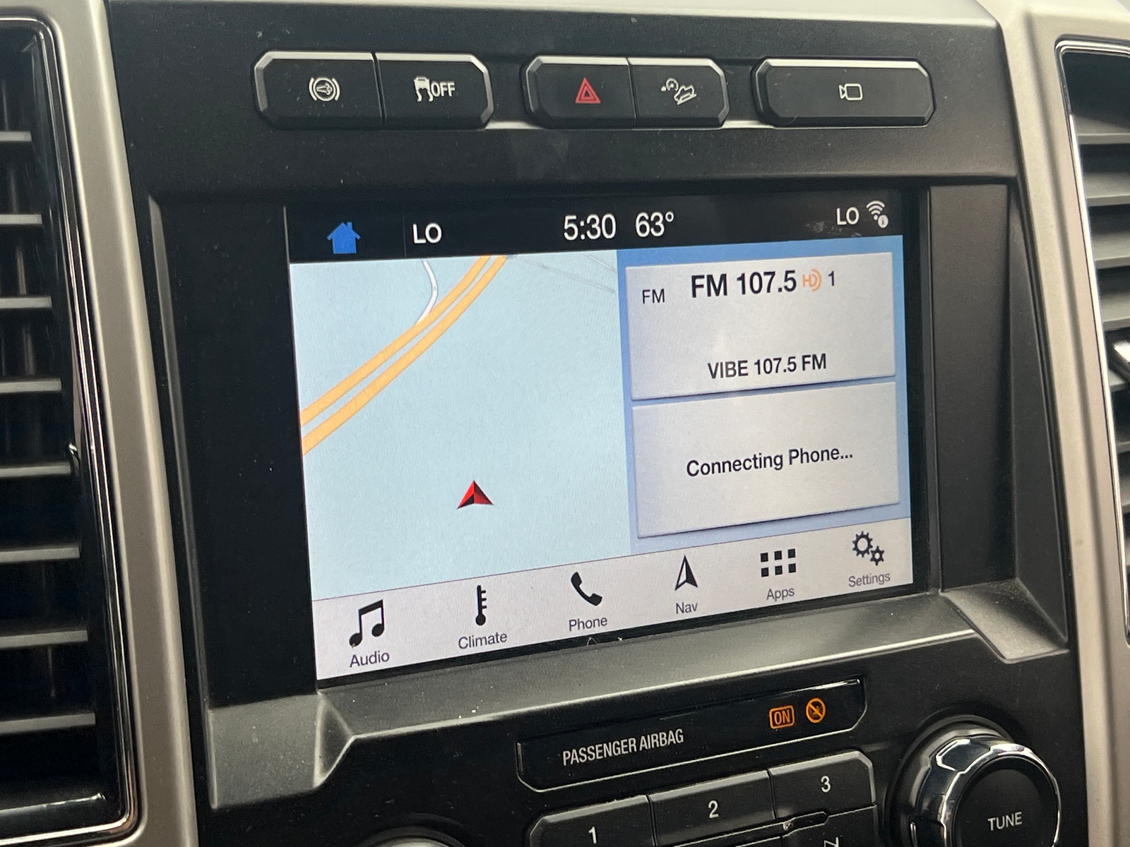 Thumbnail: 2019 Ford Econoline - 3