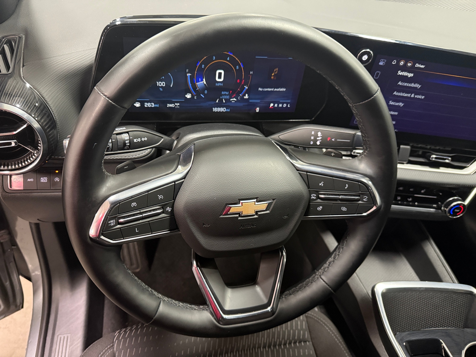 Thumbnail: 2025 Chevrolet Equinox - 5