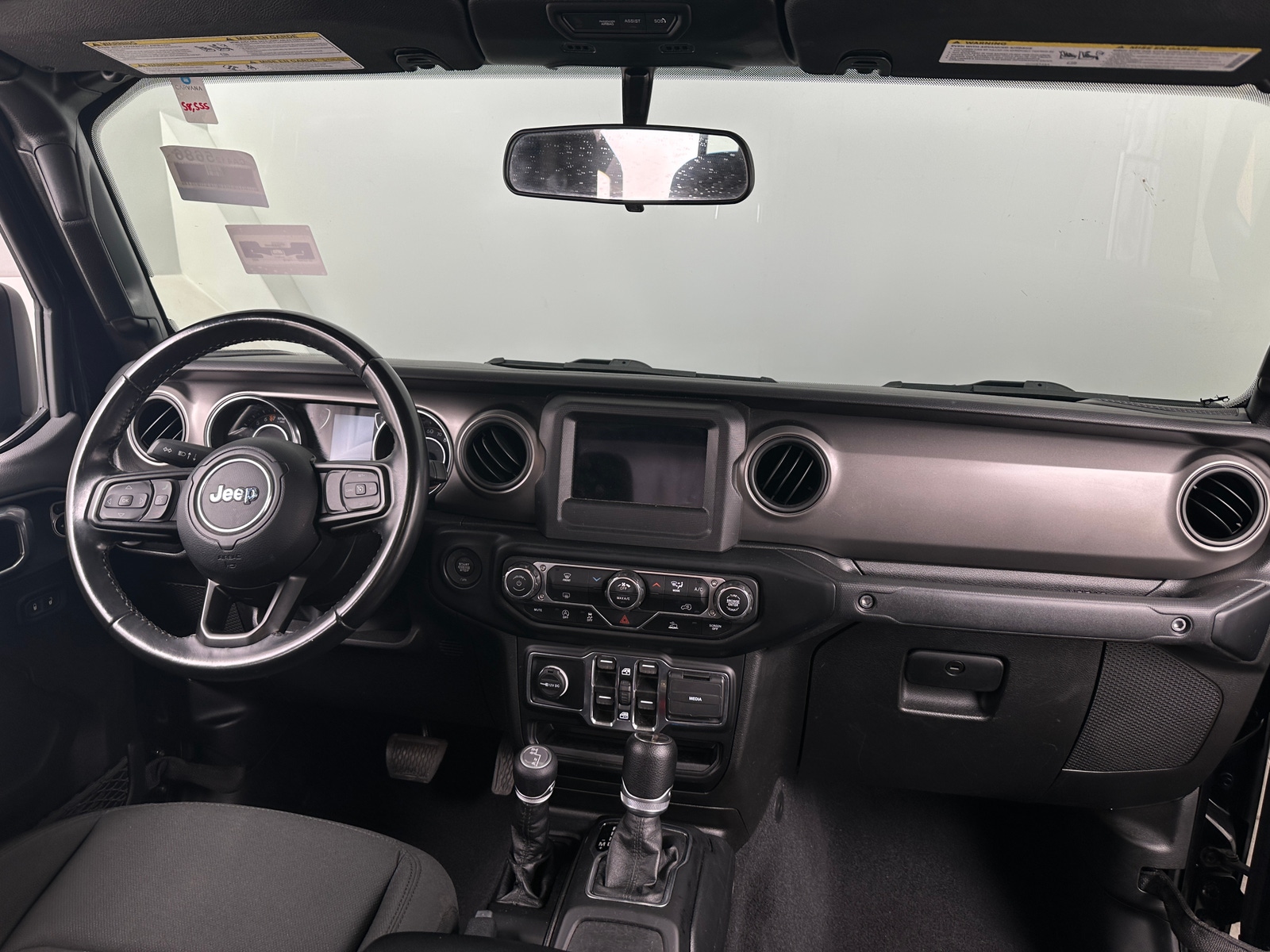 Thumbnail: 2022 Jeep Gladiator - 3