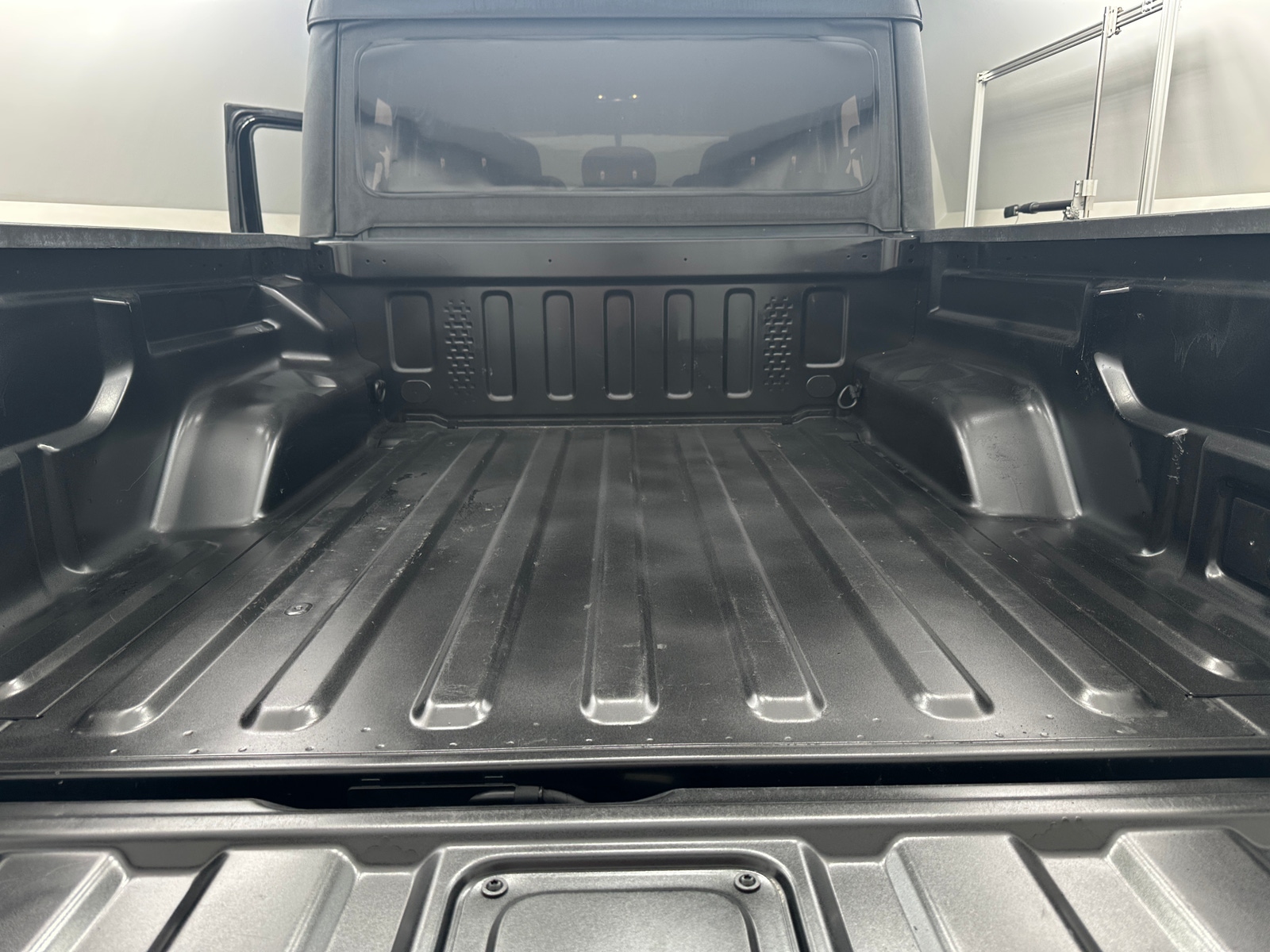 Thumbnail: 2022 Jeep Gladiator - 7