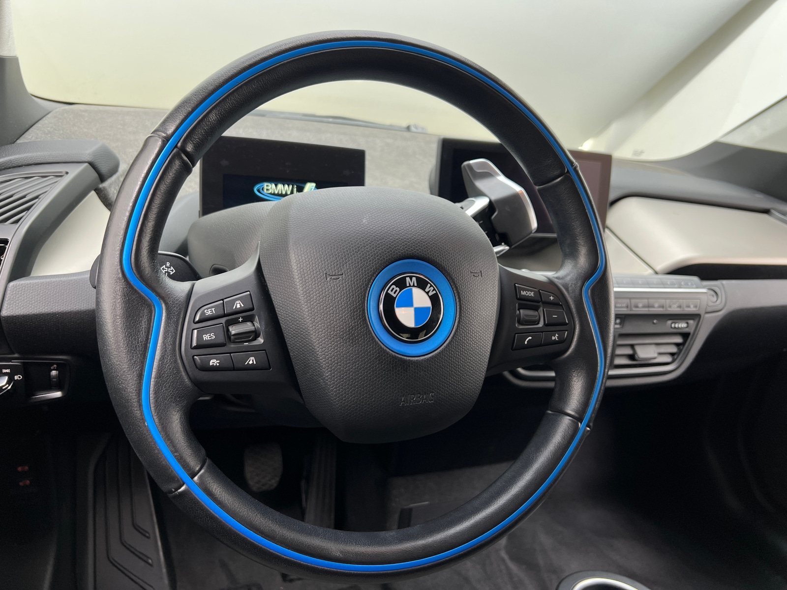 Thumbnail: 2018 BMW i3 - 5