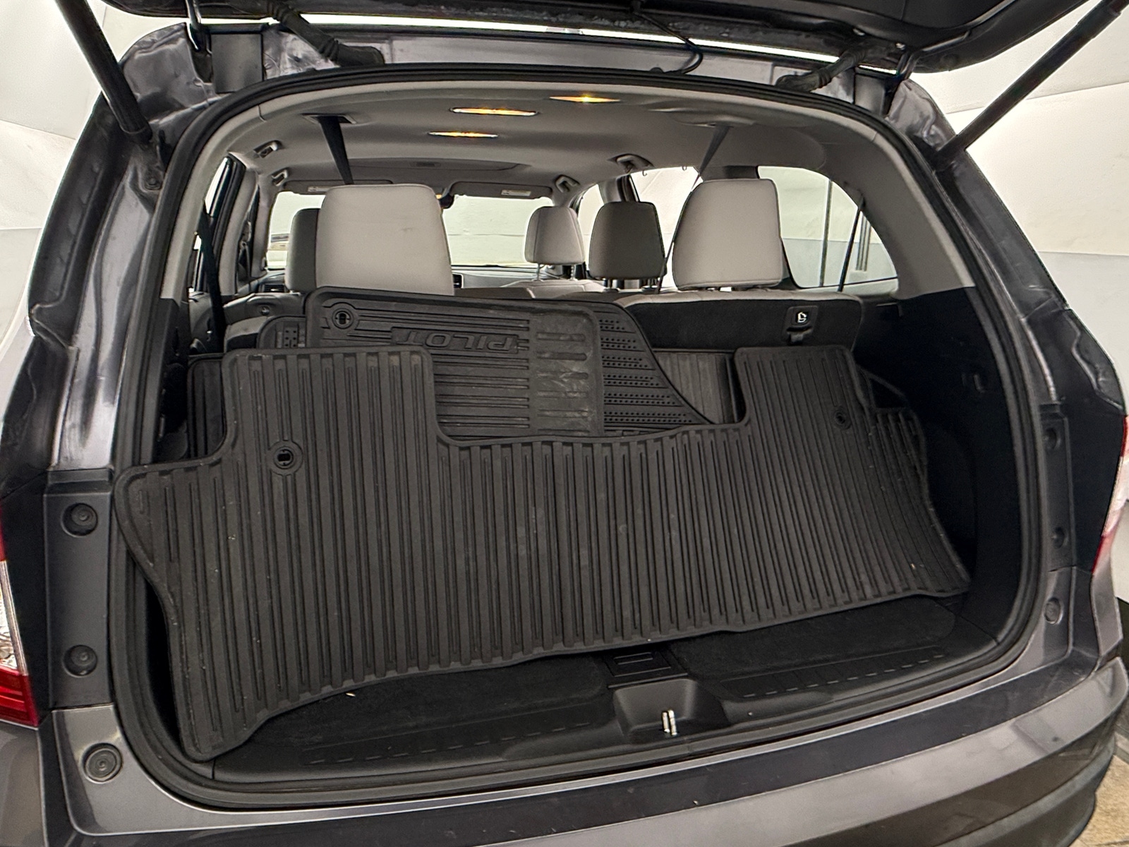 Thumbnail: 2019 Honda Pilot - 6