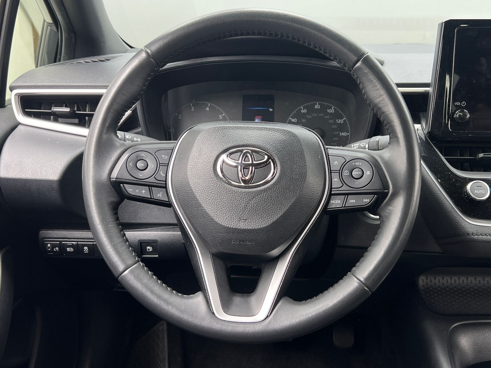 Thumbnail: 2024 Toyota Corolla - 5