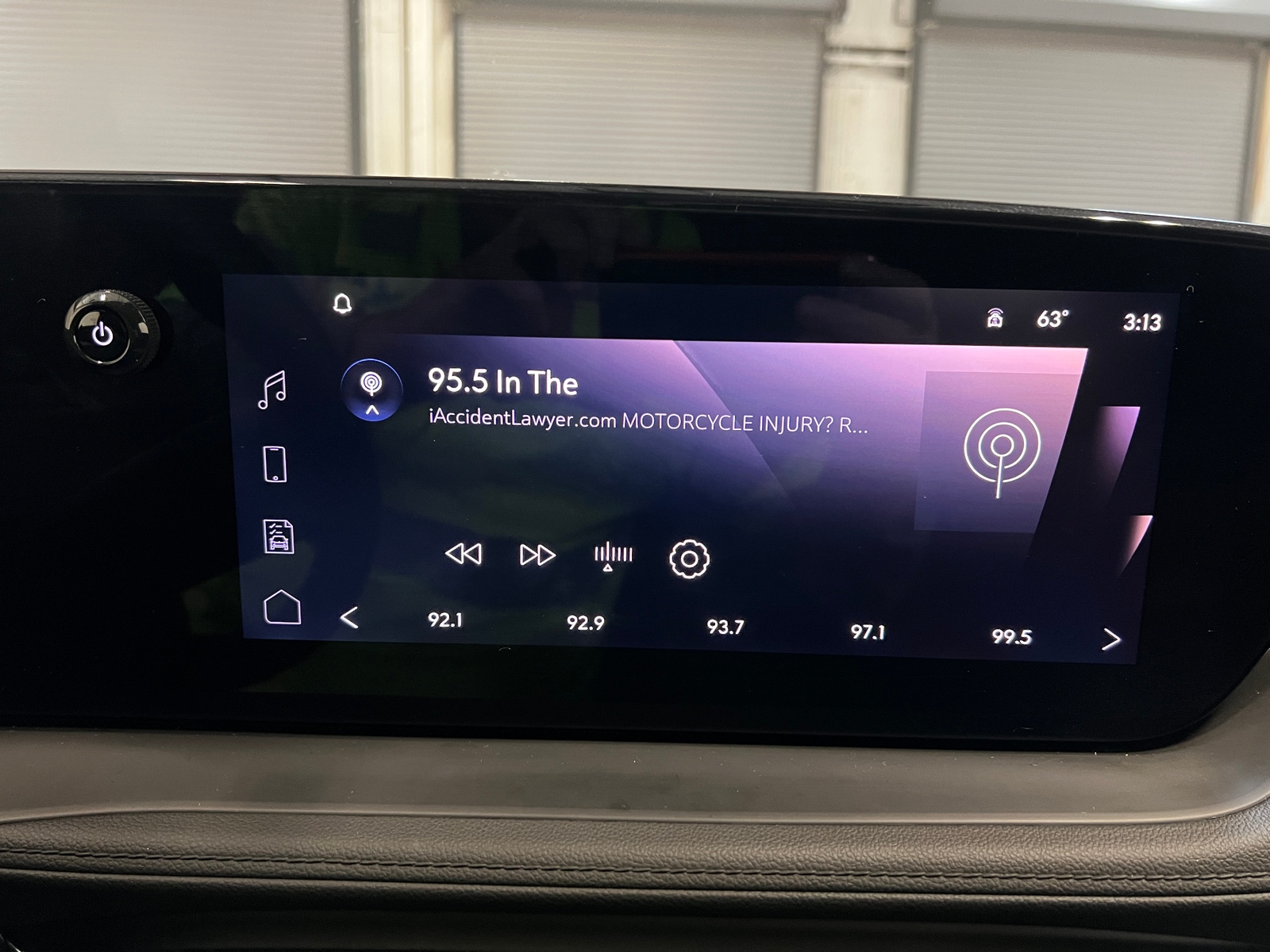 Thumbnail: 2025 Buick Encore GX - 4