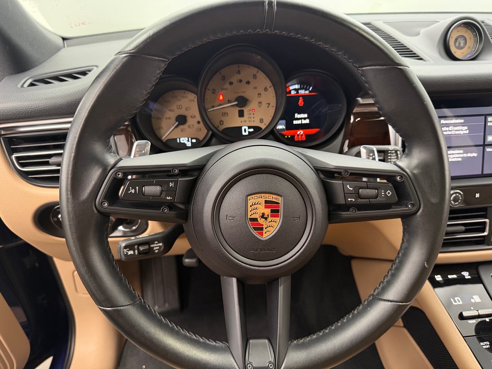 Thumbnail: 2024 Porsche Macan - 4