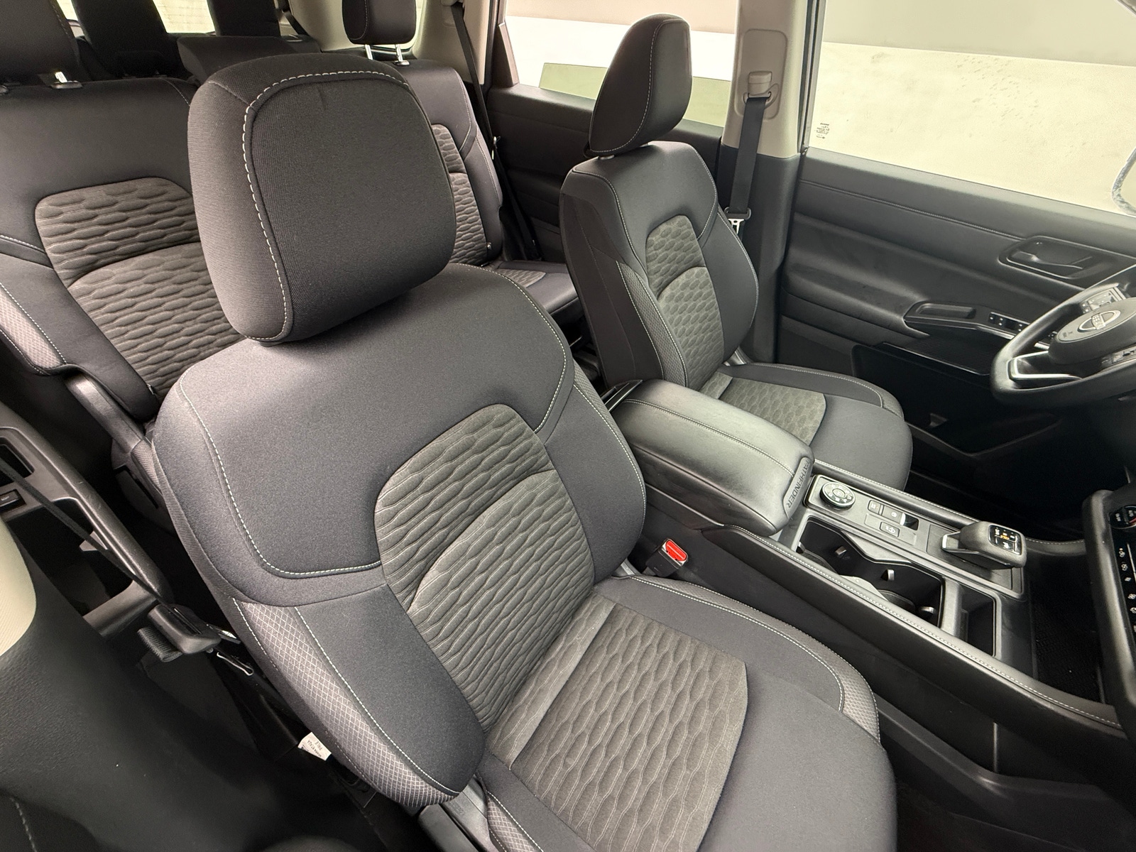 Thumbnail: 2024 Nissan Pathfinder - 2