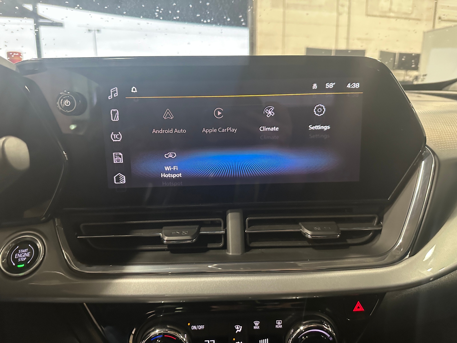 Thumbnail: 2025 Chevrolet Trax - 4