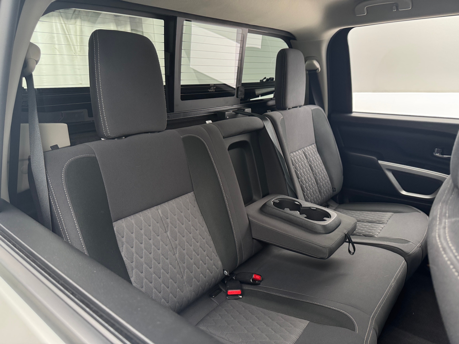 Thumbnail: 2020 Nissan Titan - 6