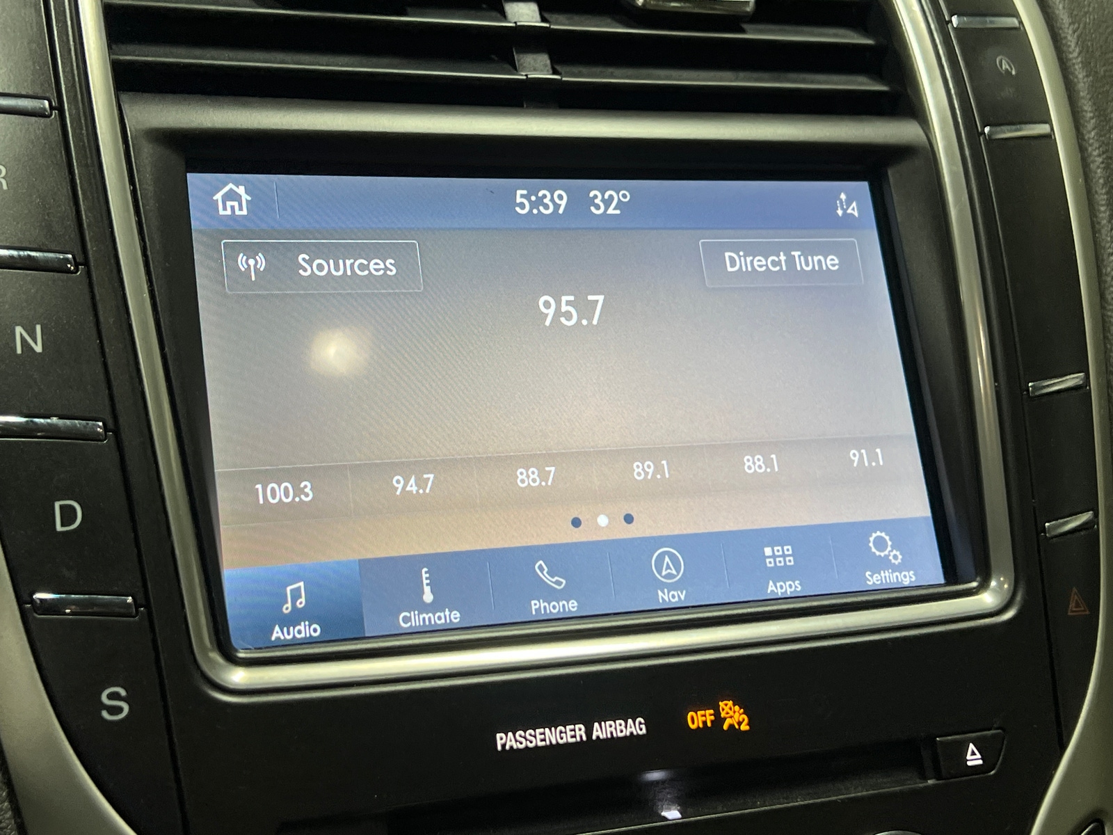 Thumbnail: 2020 Lincoln Nautilus - 3