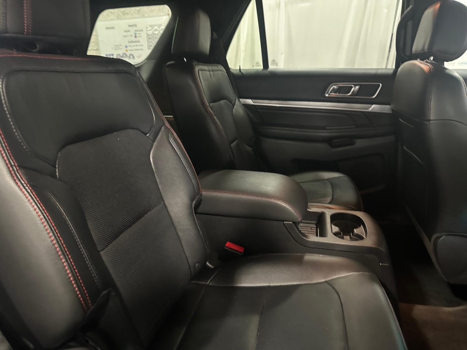 Thumbnail: 2016 Ford Explorer - 5