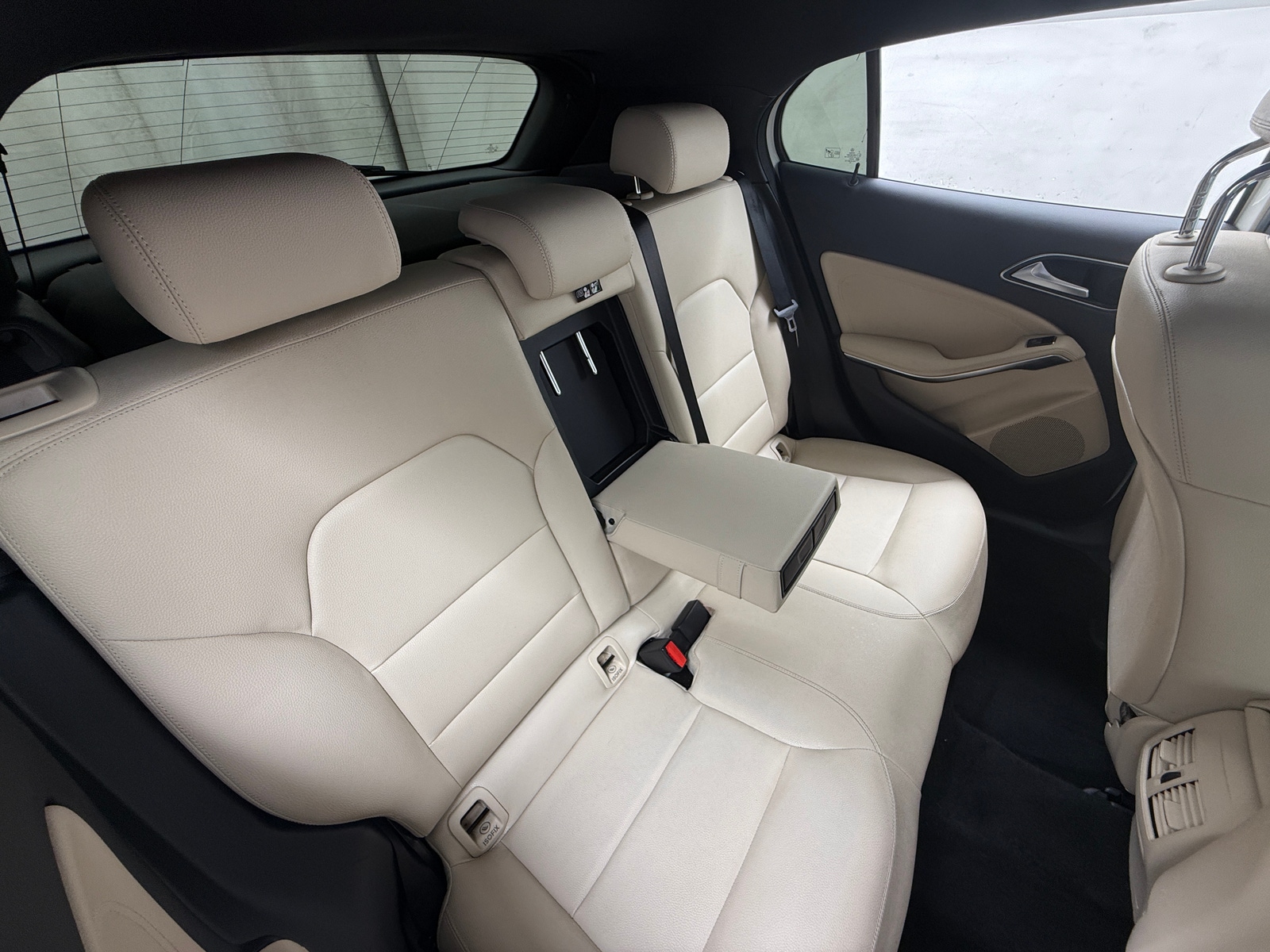 Thumbnail: 2017 Mercedes-Benz GLA - 5