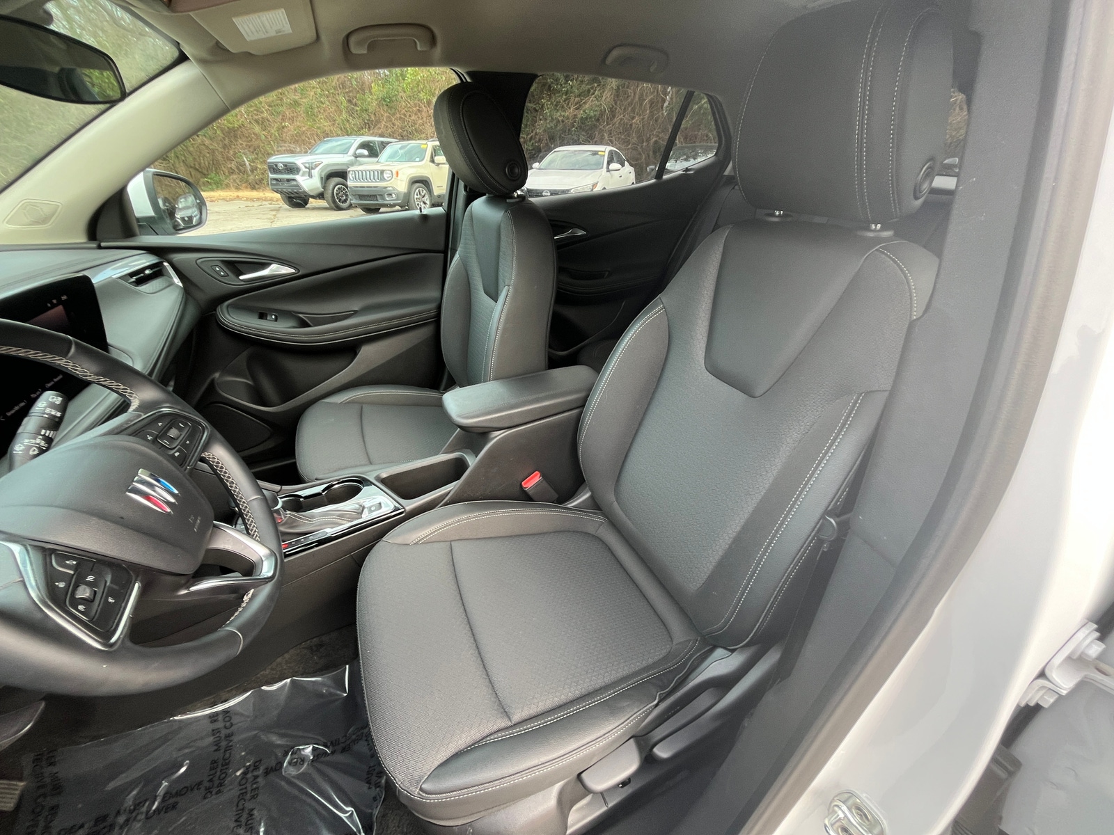 Thumbnail: 2025 Buick Encore GX - 2