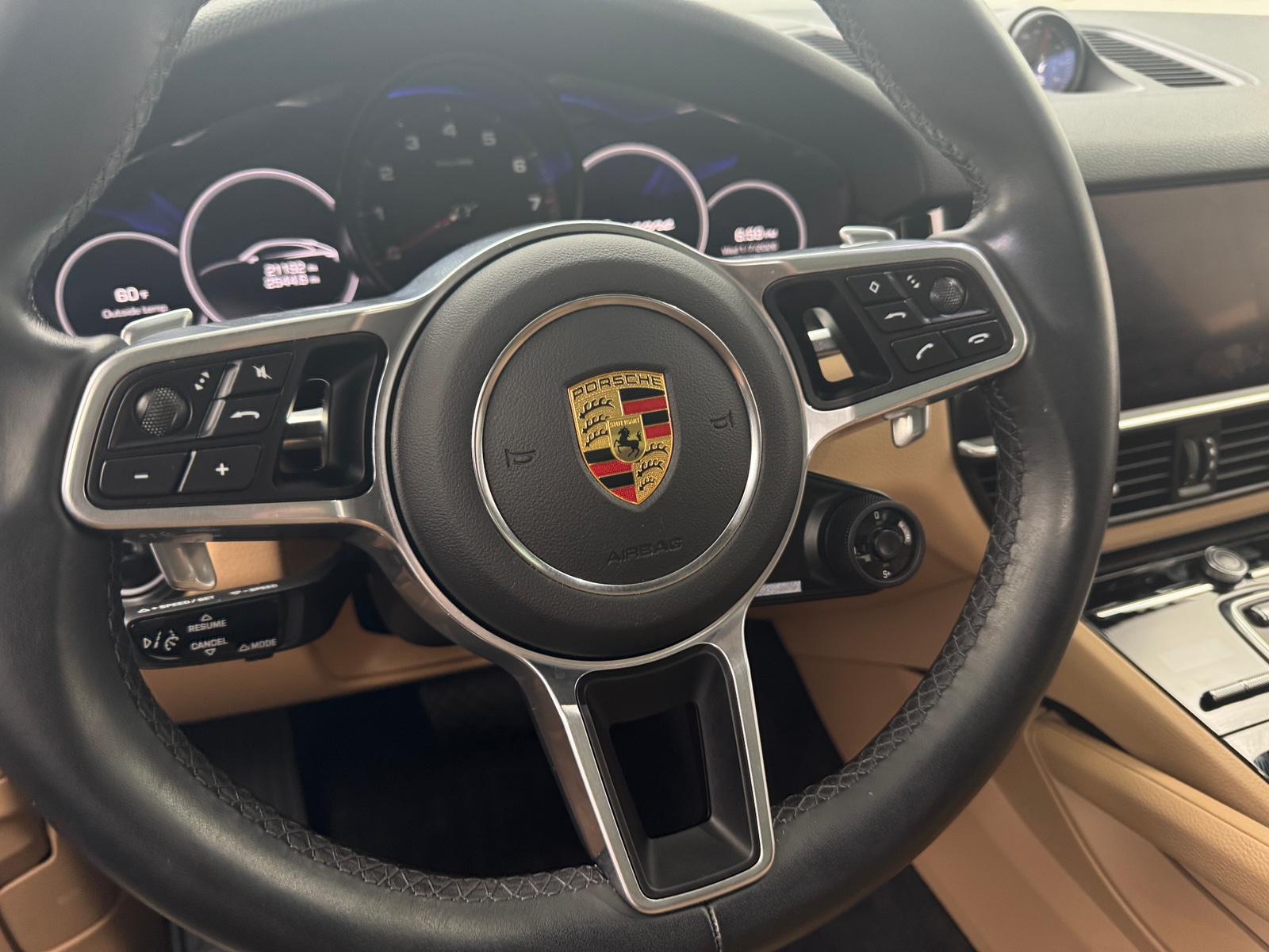 Thumbnail: 2021 Porsche  - 4