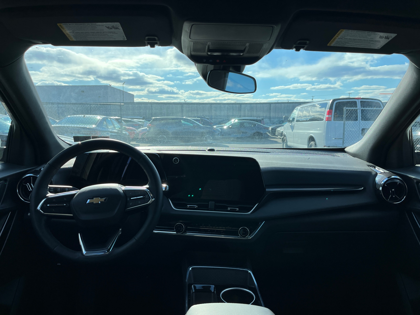 Thumbnail: 2025 Chevrolet Equinox - 3