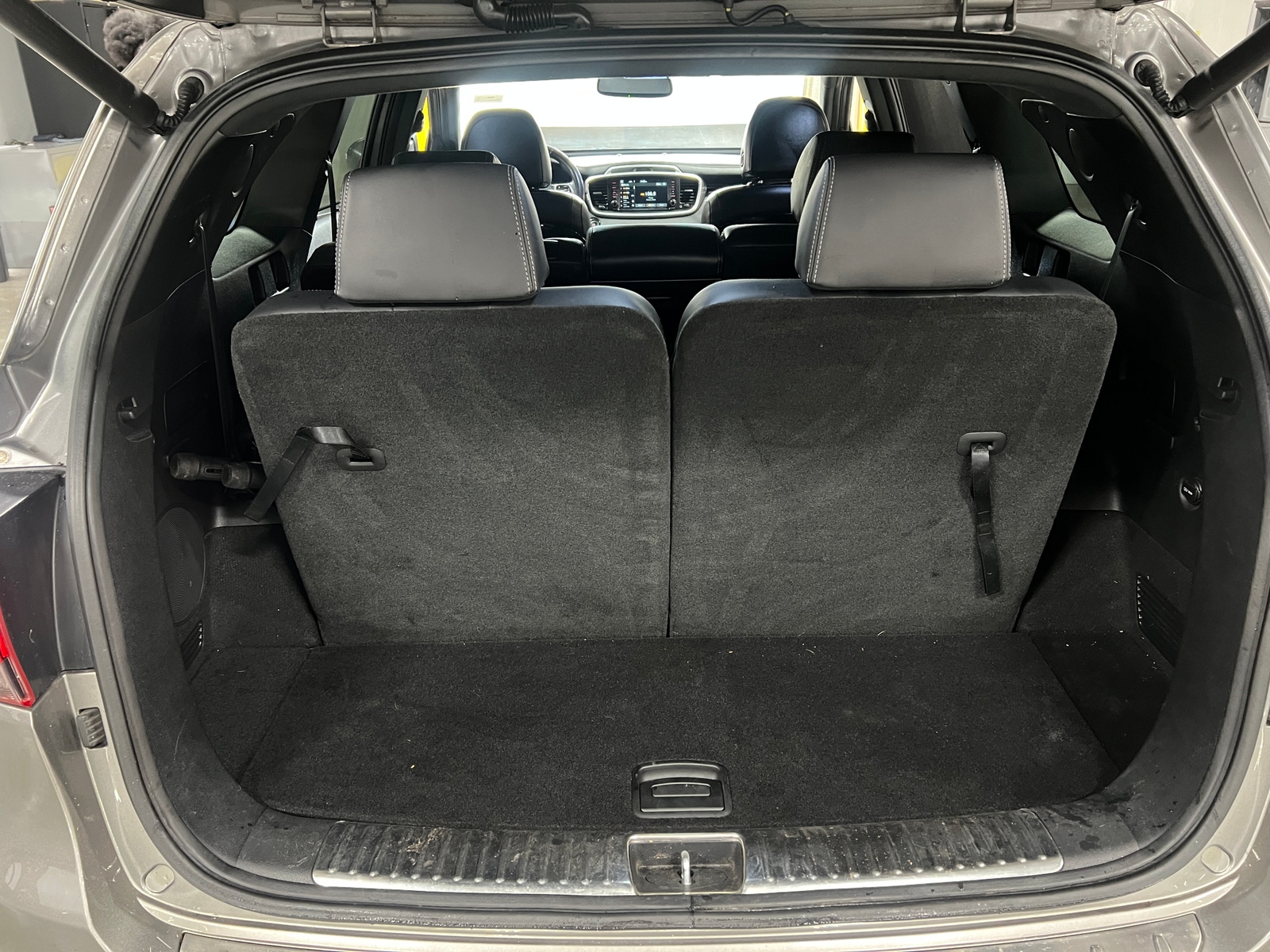 Thumbnail: 2019 Kia Sorento - 6