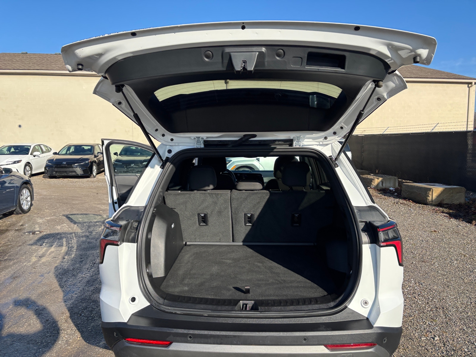 Thumbnail: 2025 Chevrolet Equinox - 6