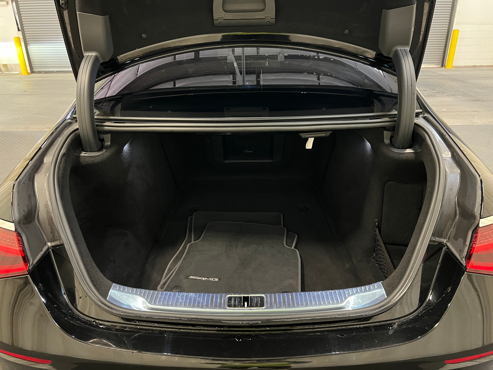 Thumbnail: 2021 Mercedes-Benz S-Class - 6