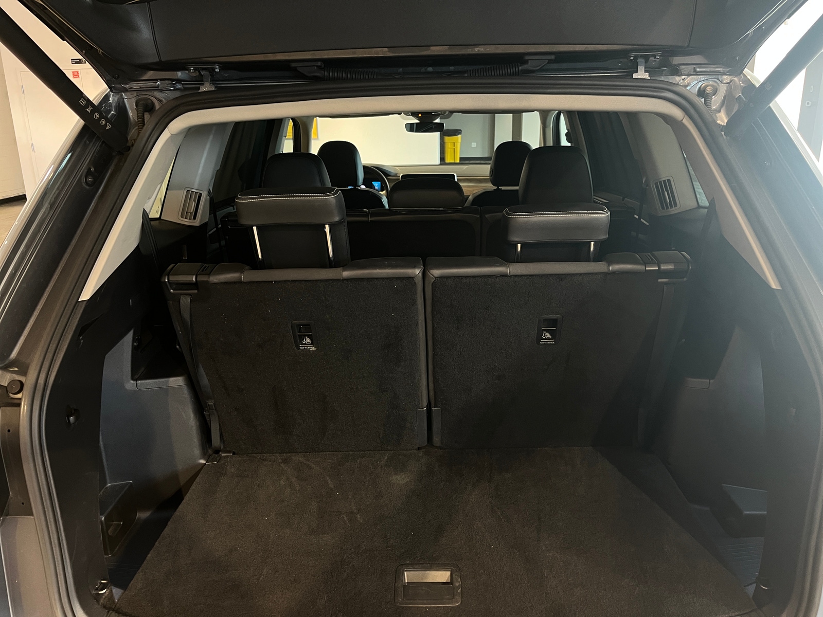 Thumbnail: 2025 Volkswagen Atlas - 6