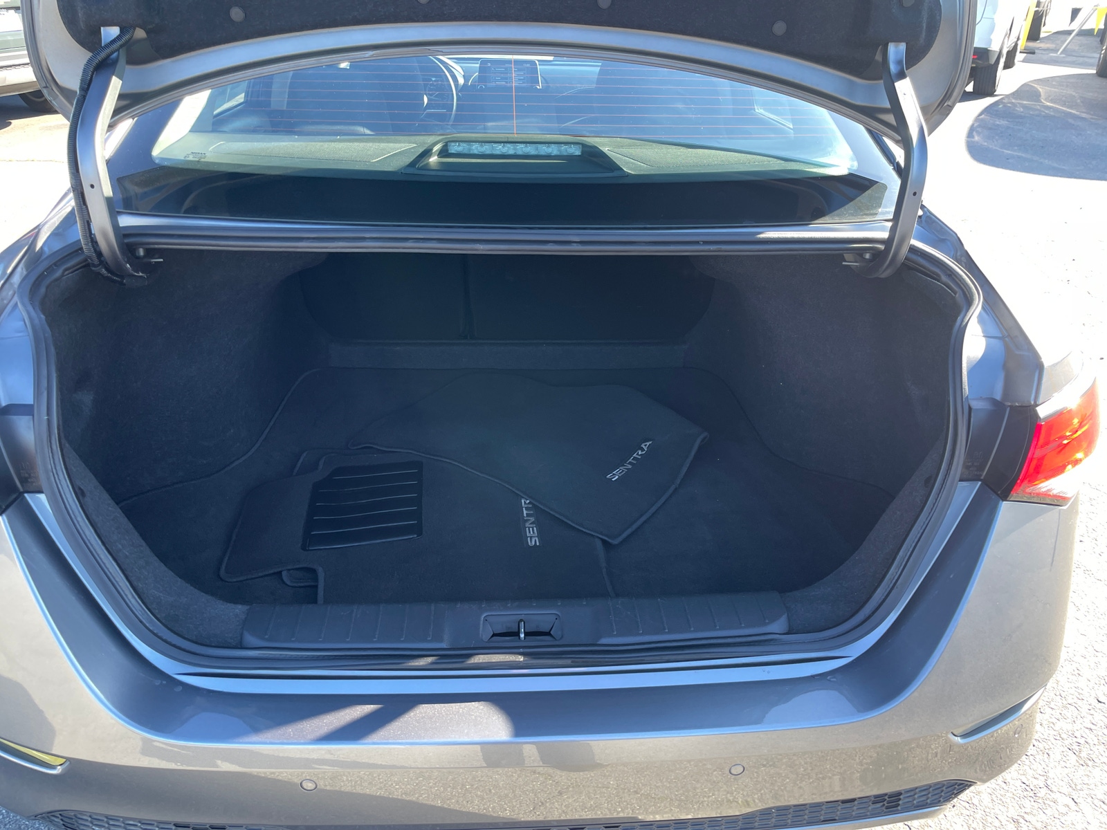 Thumbnail: 2025 Nissan Sentra - 6