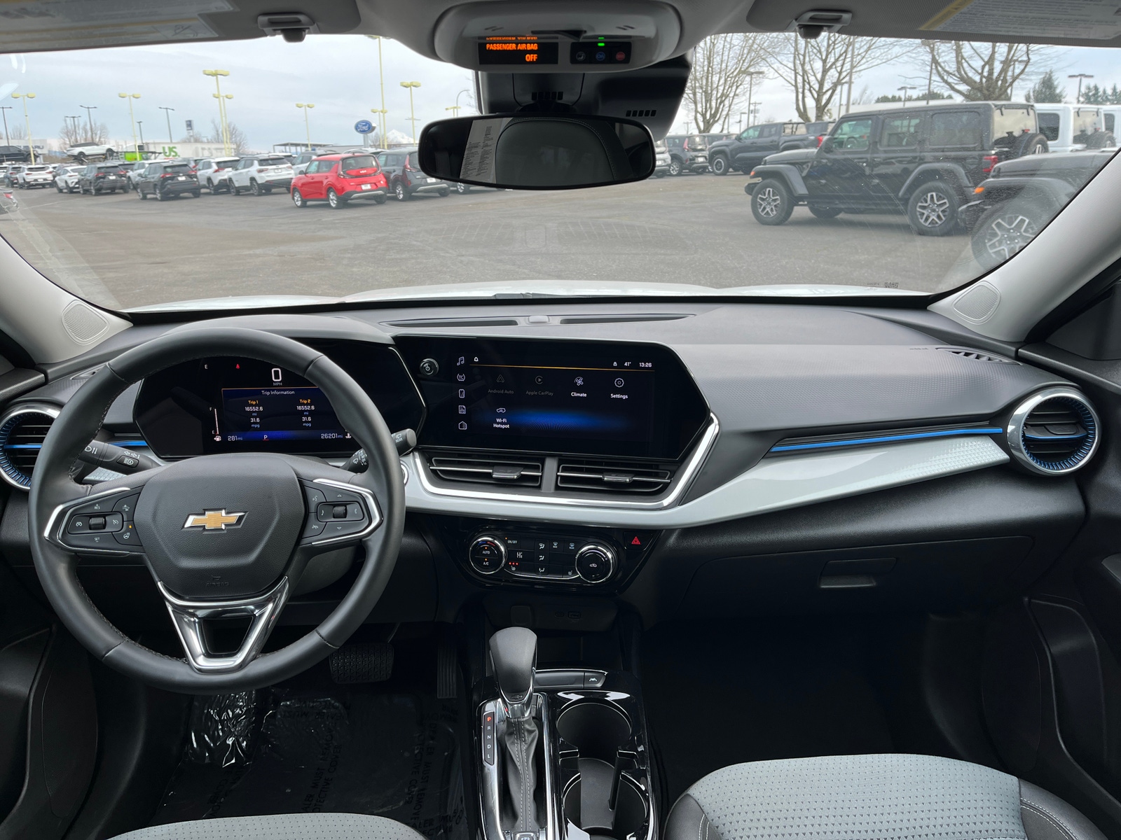 Thumbnail: 2025 Chevrolet Trax - 3