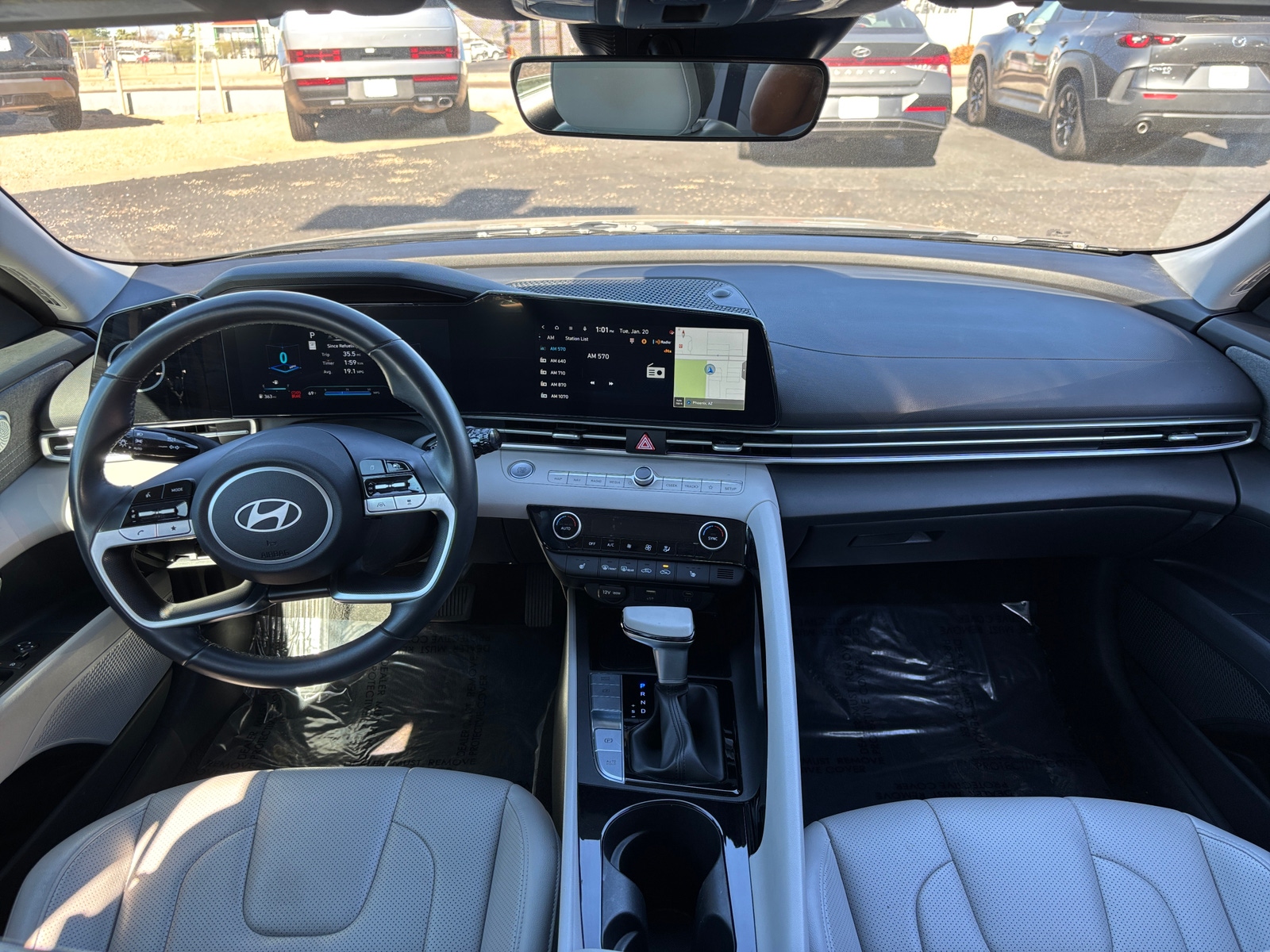 Thumbnail: 2025 Hyundai Elantra - 3