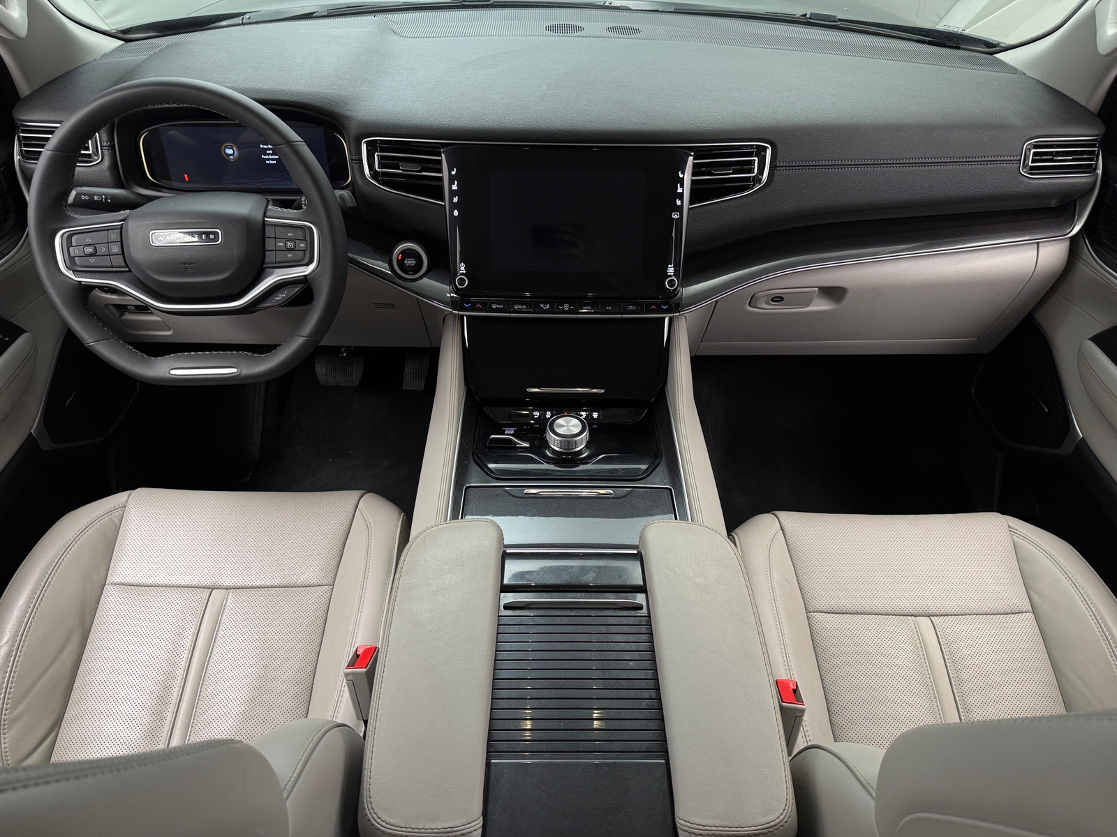 Thumbnail: 2024 Jeep Wagoneer - 2