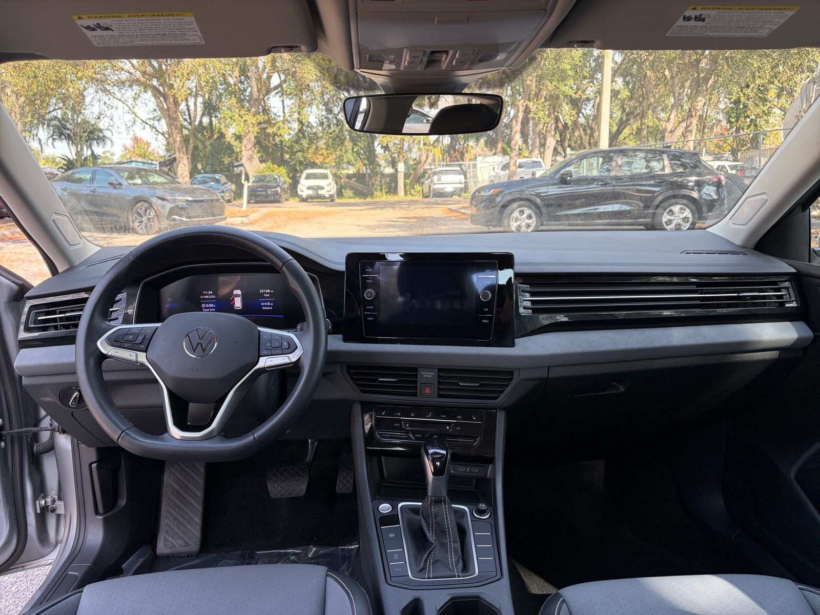 Thumbnail: 2025 Volkswagen Jetta - 3