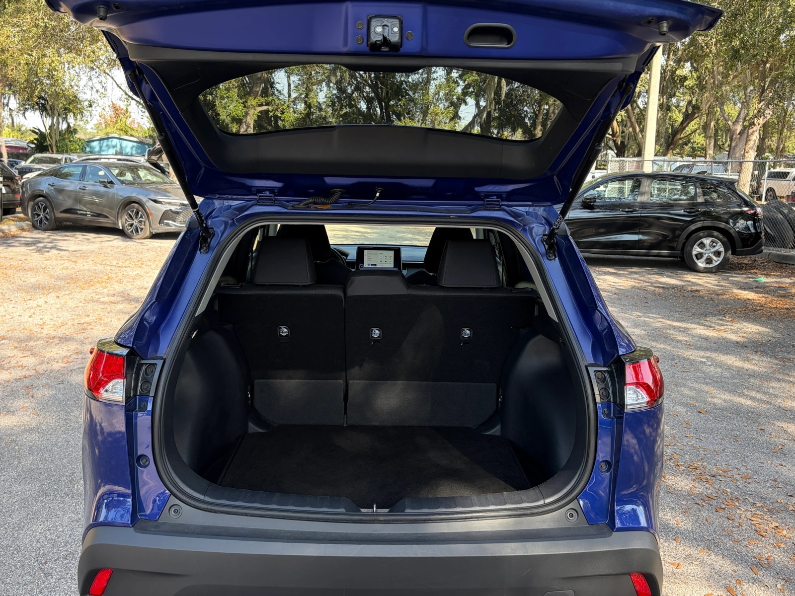 Thumbnail: 2025 Toyota Corolla Cross - 6