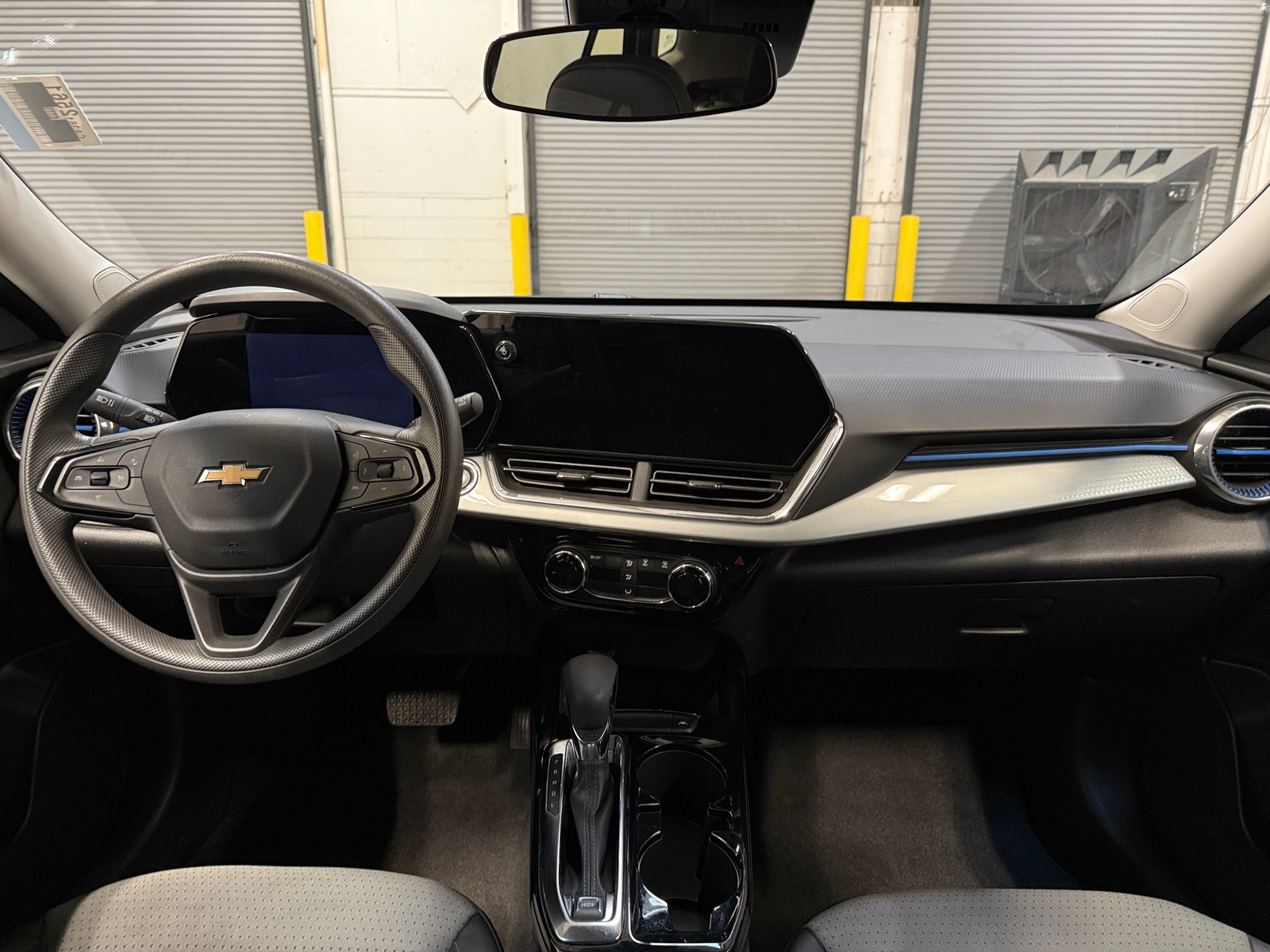 Thumbnail: 2025 Chevrolet Trax - 3