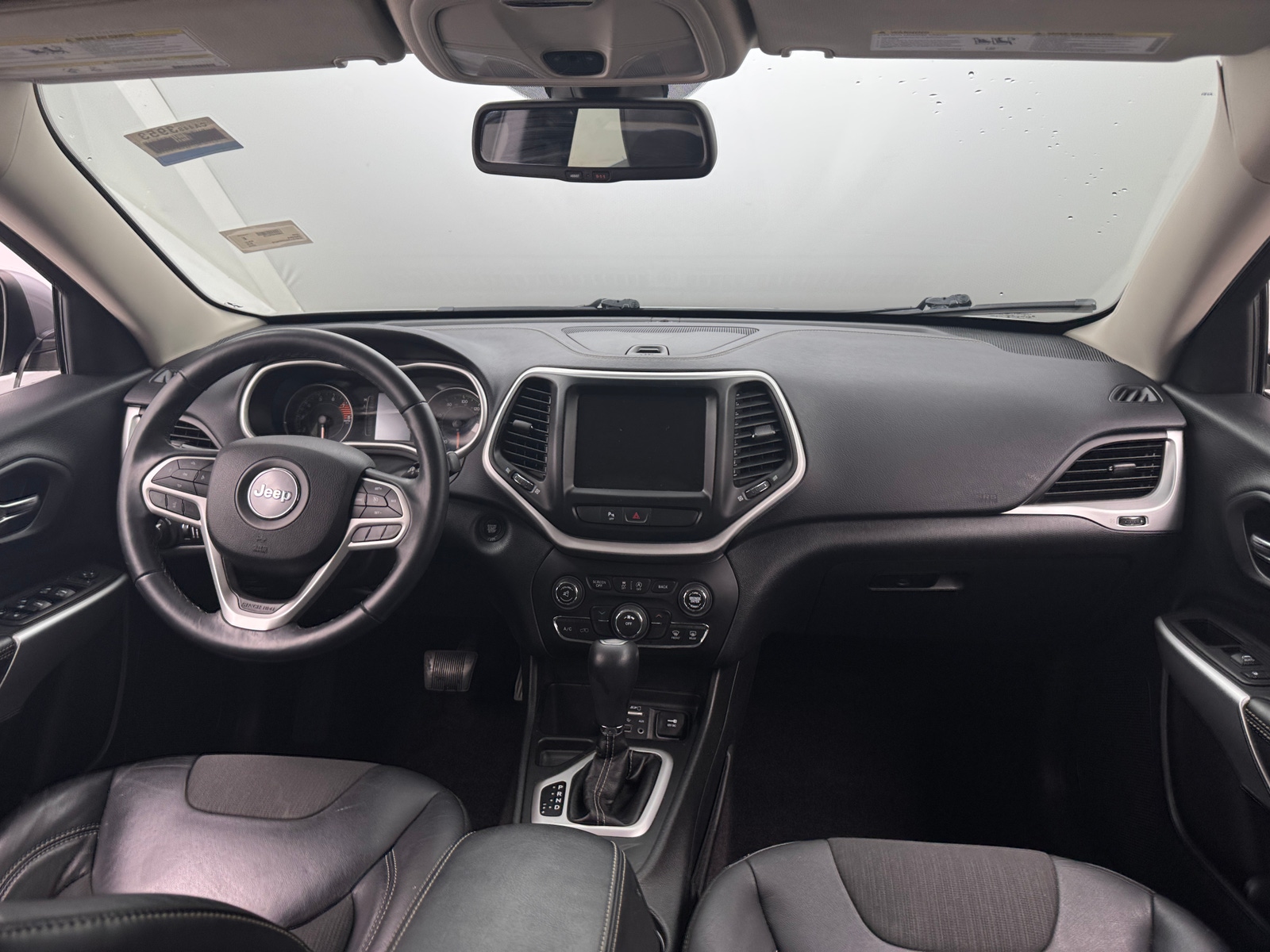 Thumbnail: 2018 Jeep Cherokee - 3