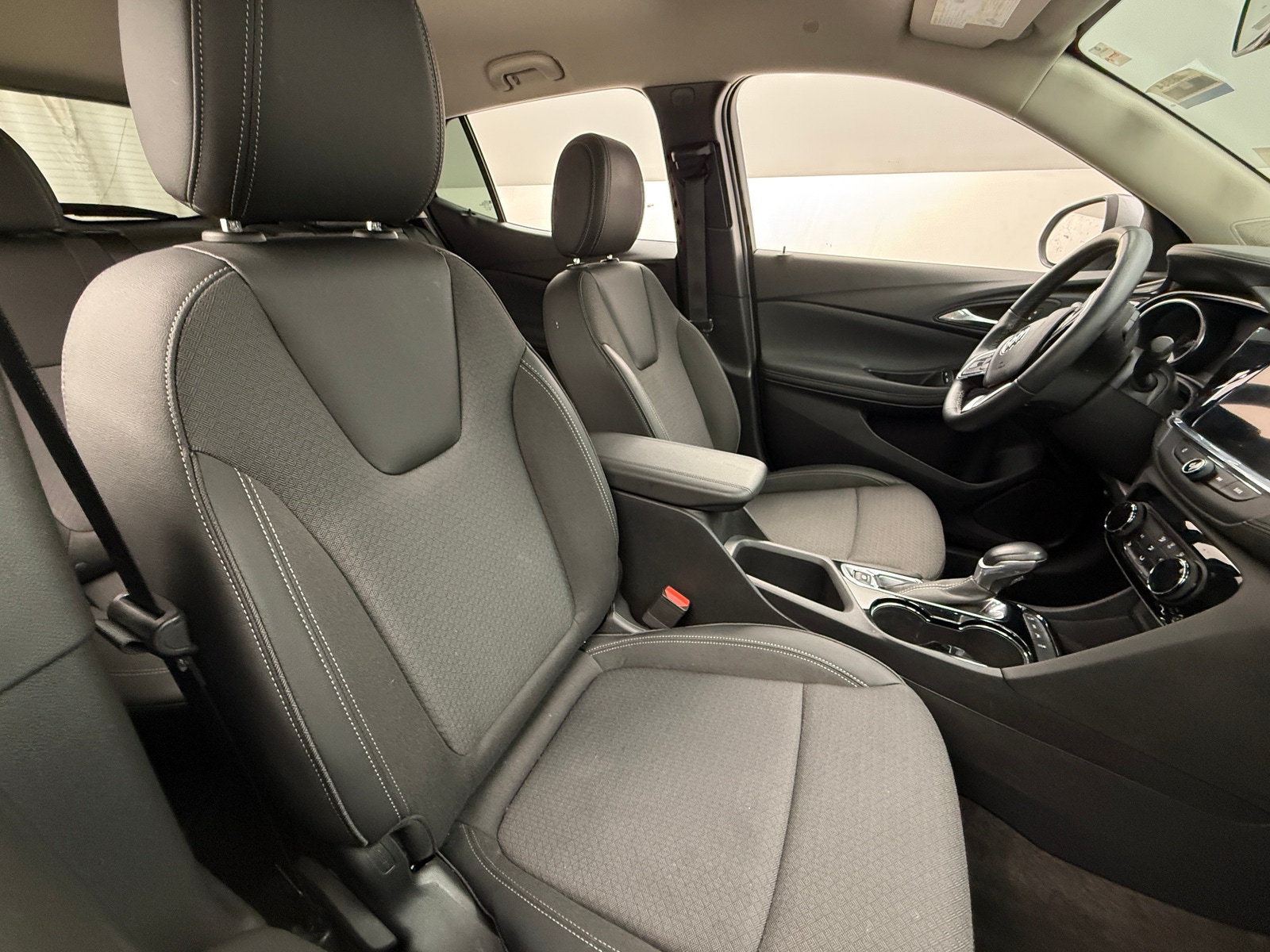 Thumbnail: 2023 Buick Encore GX - 2