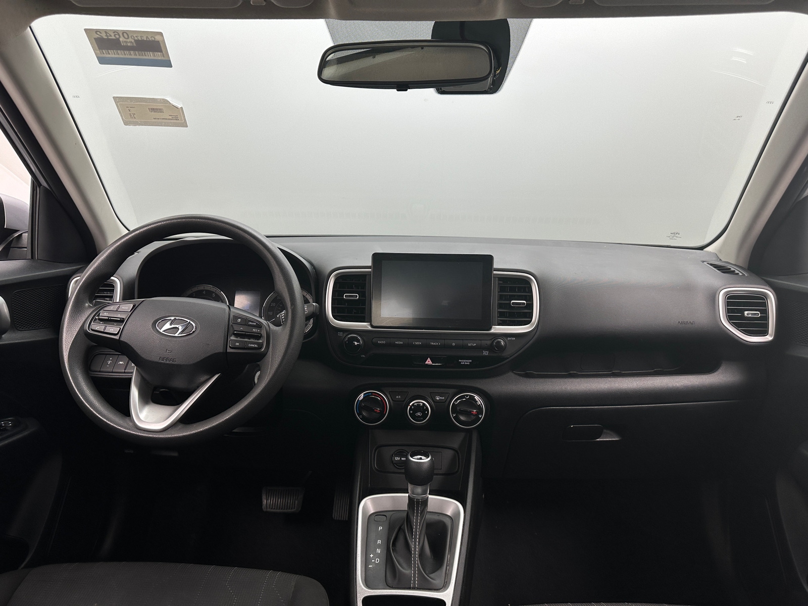 Thumbnail: 2021 Hyundai Venue - 3