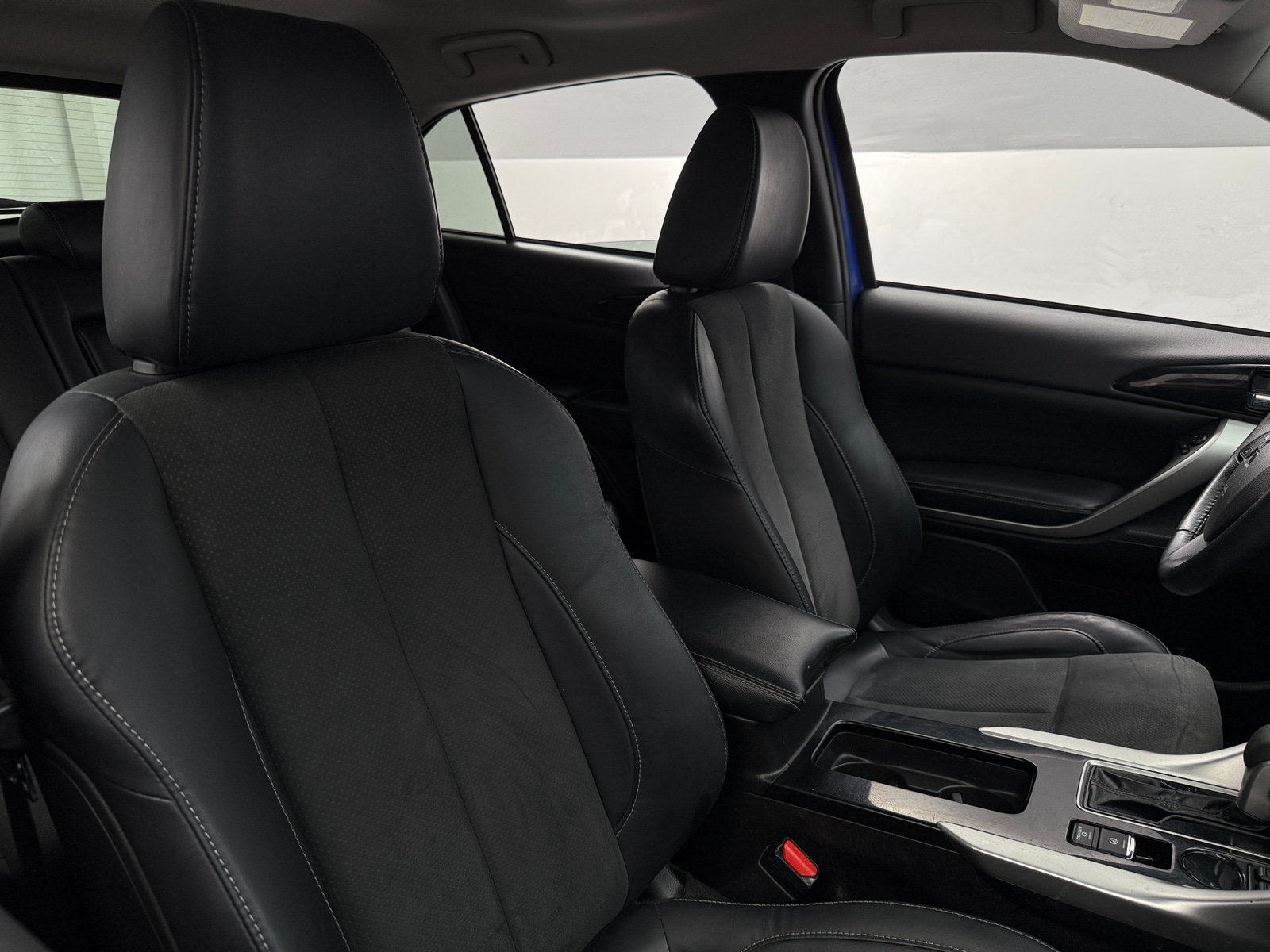 Thumbnail: 2022 Mitsubishi Eclipse Cross - 2