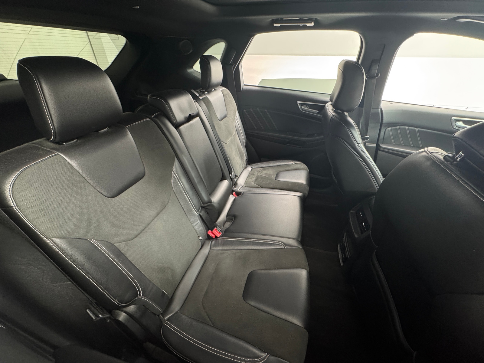 Thumbnail: 2020 Ford Edge - 5