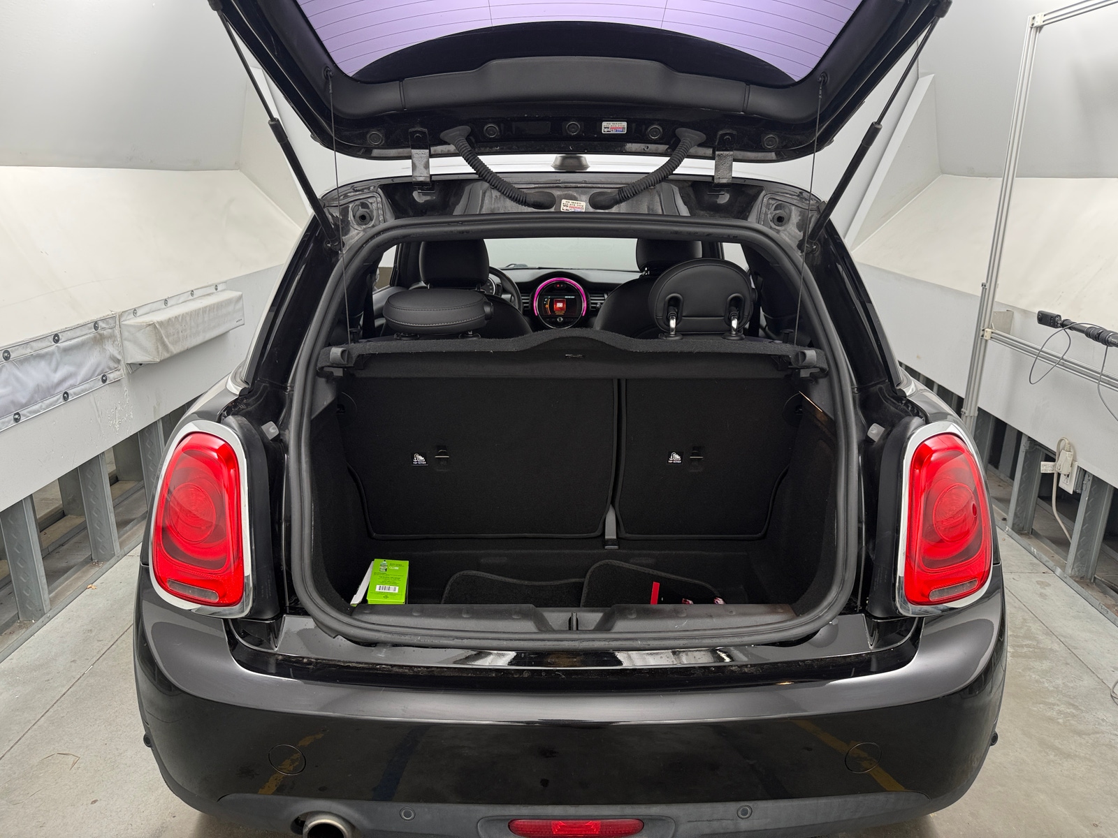 Thumbnail: 2021 MINI Cooper Hardtop - 6