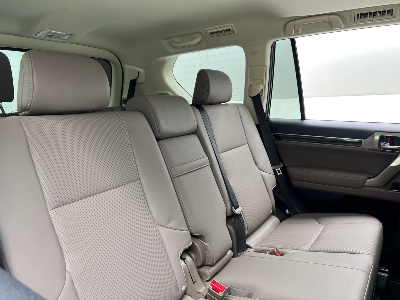 Thumbnail: 2021 Lexus GX - 5