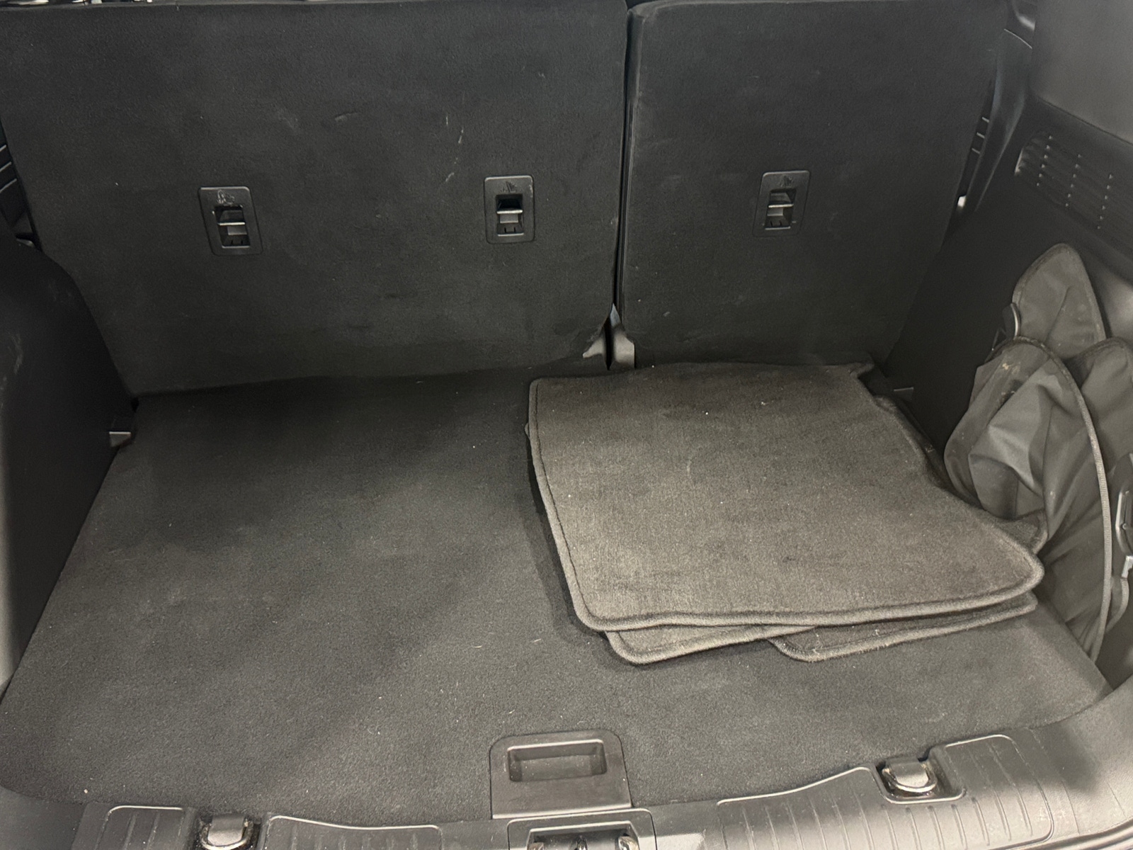 Thumbnail: 2023 Ford Escape - 7