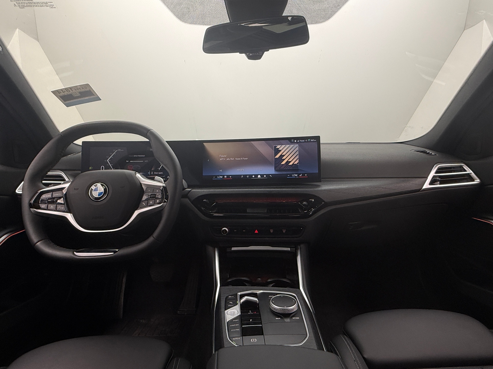 Thumbnail: 2025 BMW 3 Series - 2