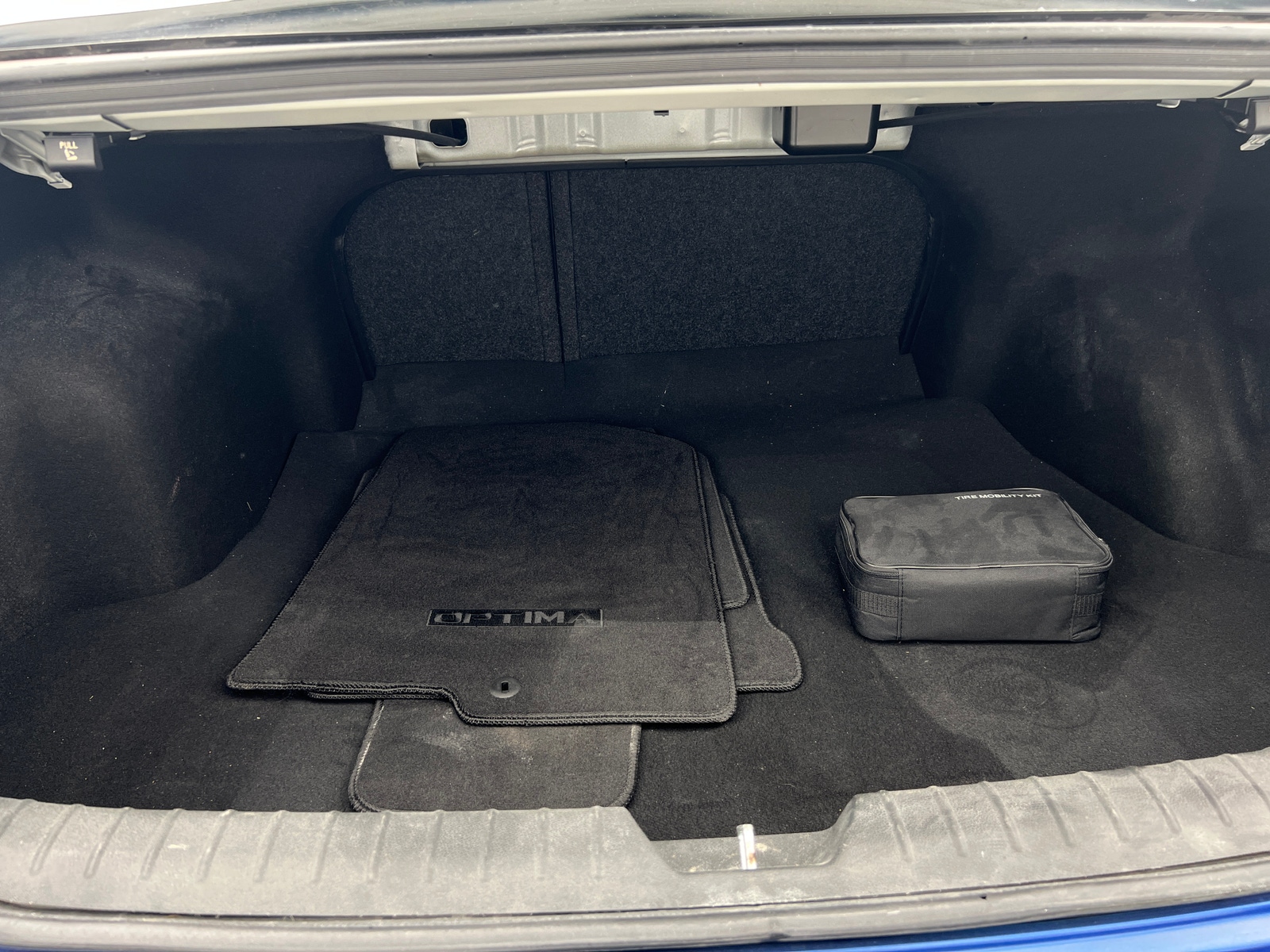 Thumbnail: 2019 Kia Optima - 6