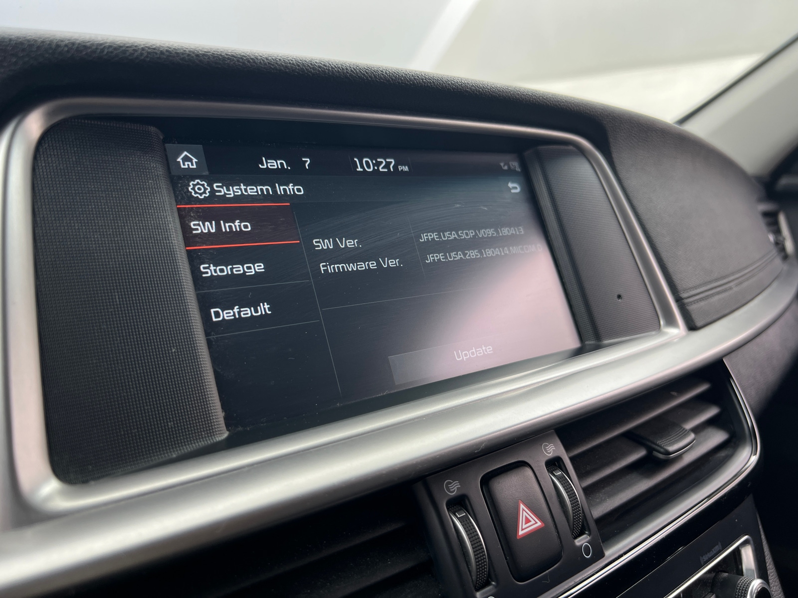 Thumbnail: 2019 Kia Optima - 3